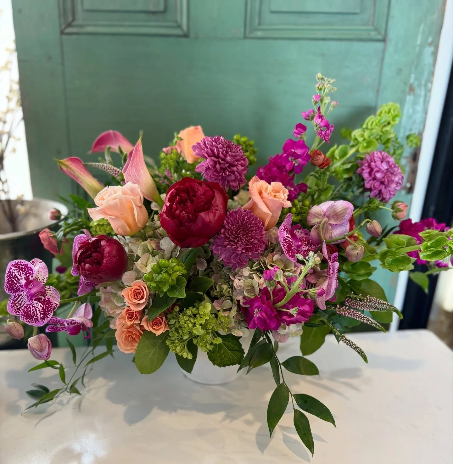 We are so back!✨
.
.
.
#lsfd #newyear #januaryflowers #localflorist #smallbusiness #jaxbeaches #pontevedra #jacksonvillebeach #peony #callalily