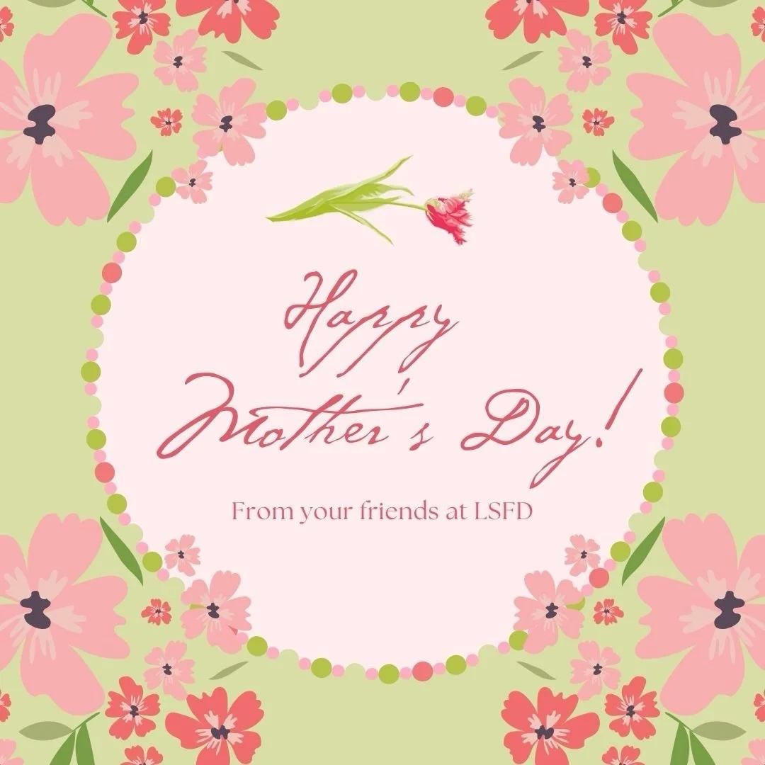 Wishing a happy day to all of the mamas out there! 🌷
.
.
.
#mothersday #mothersdayflowers #jaxbeaches #pontevedra