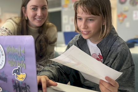 Learning pod success stories: Learning Coach and student solving an academic challenge together