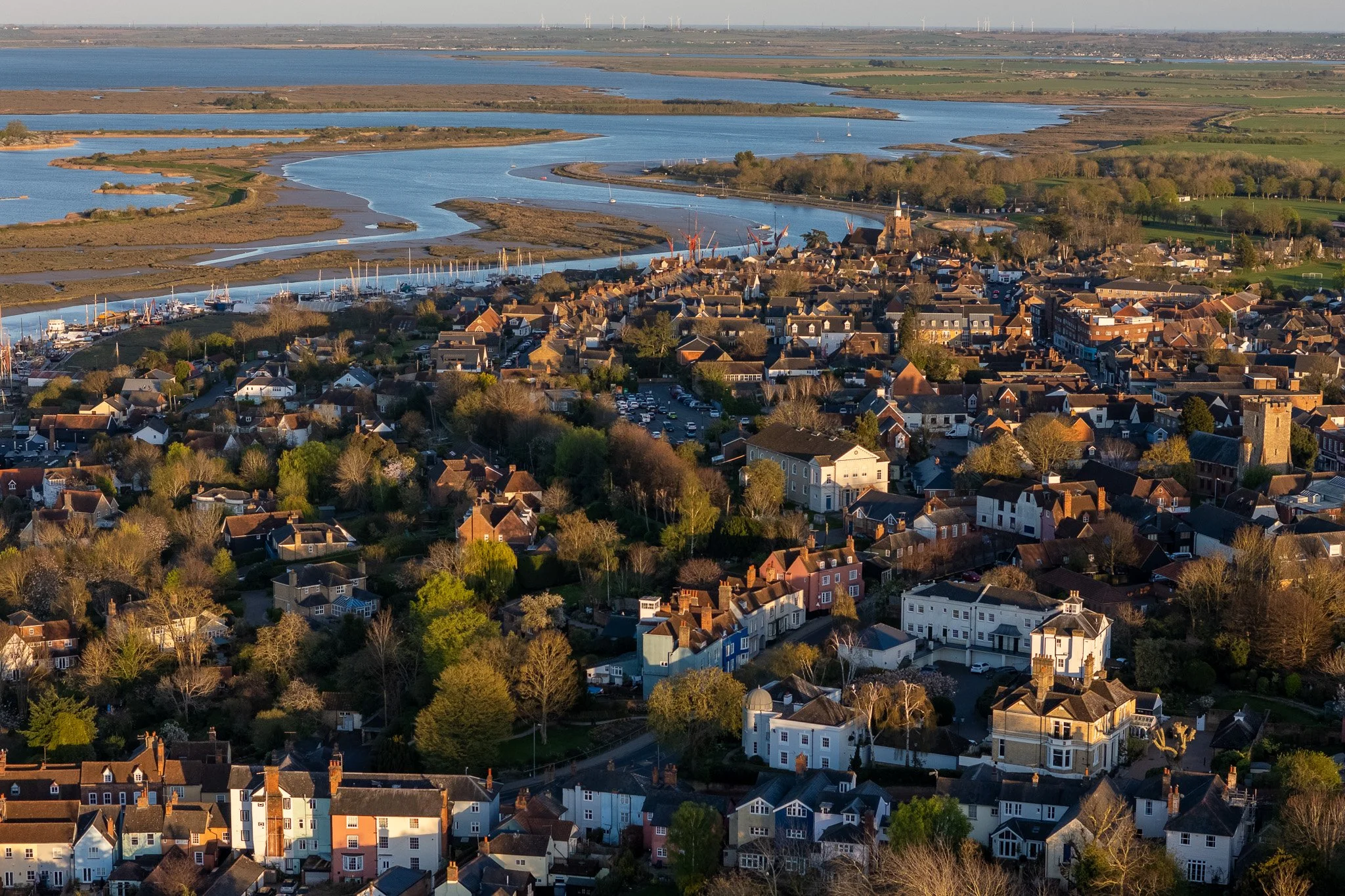 DJI_20250407195621_0105_D_AIR3-HDR.jpg