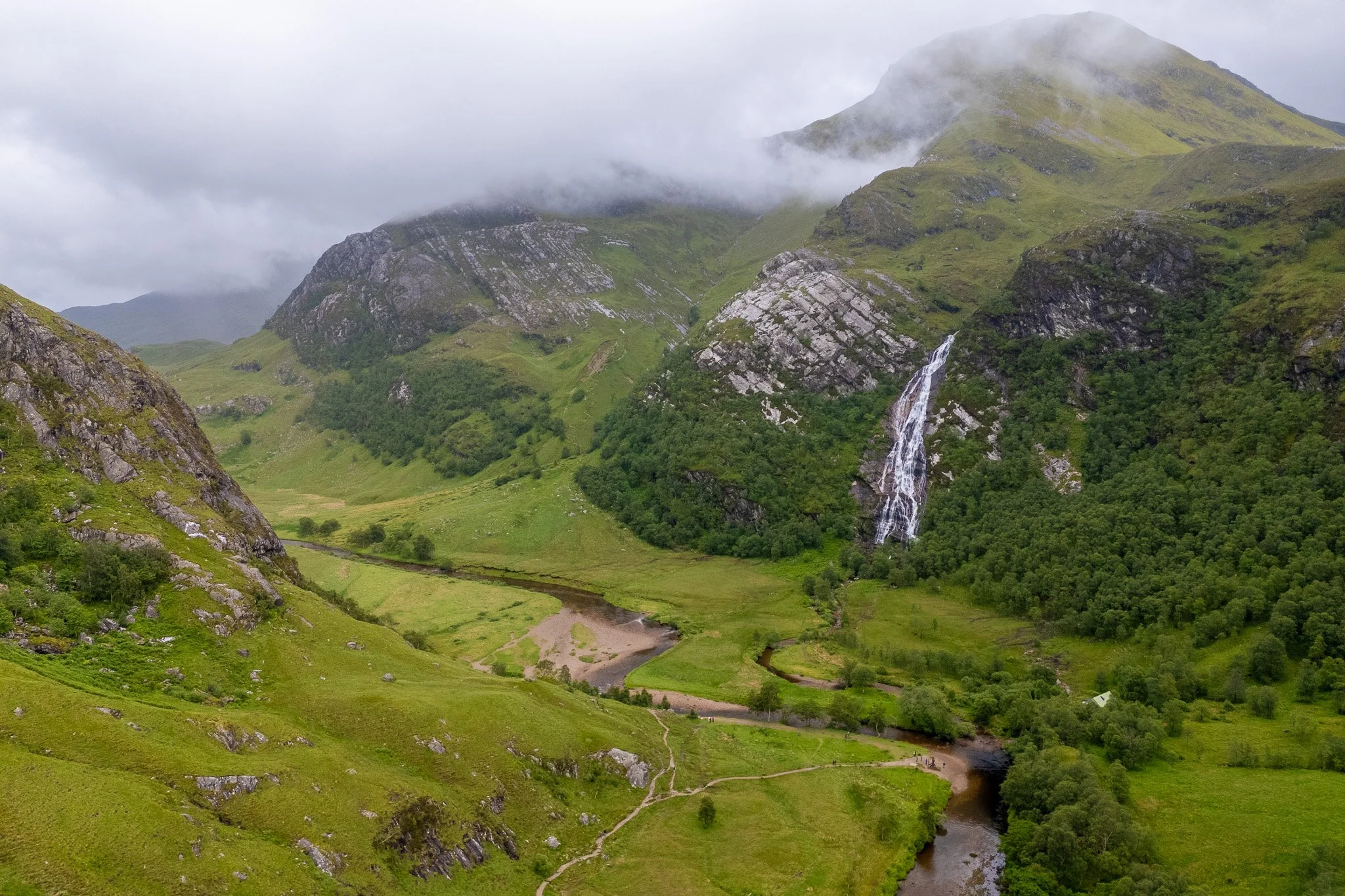 DJI_20250619182404_0743_D_AIR3-HDR.jpg