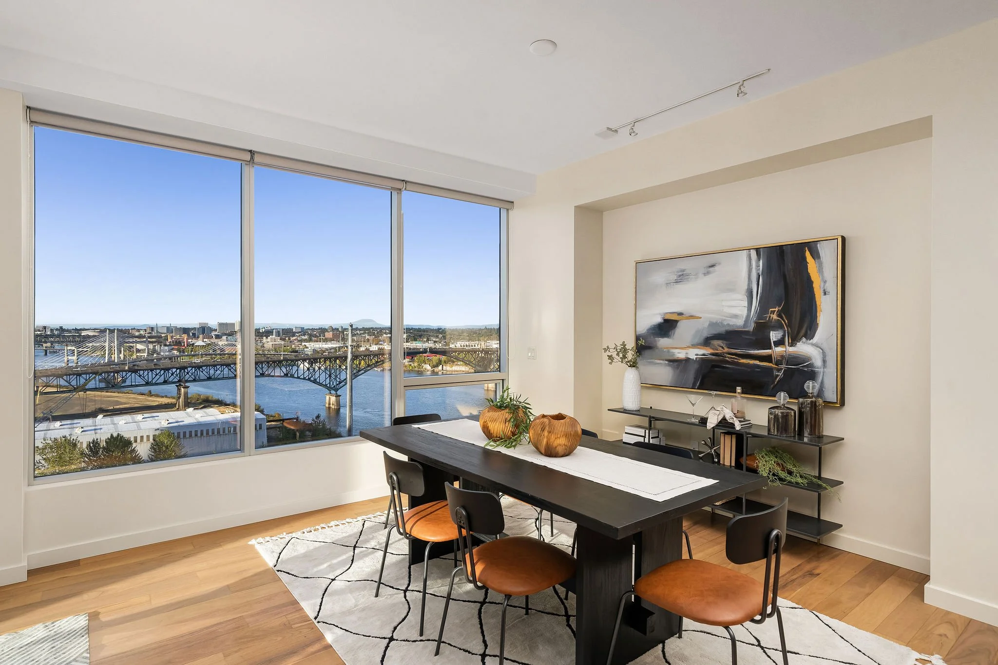 meriwether-condo-south-waterfront-portland12.jpg