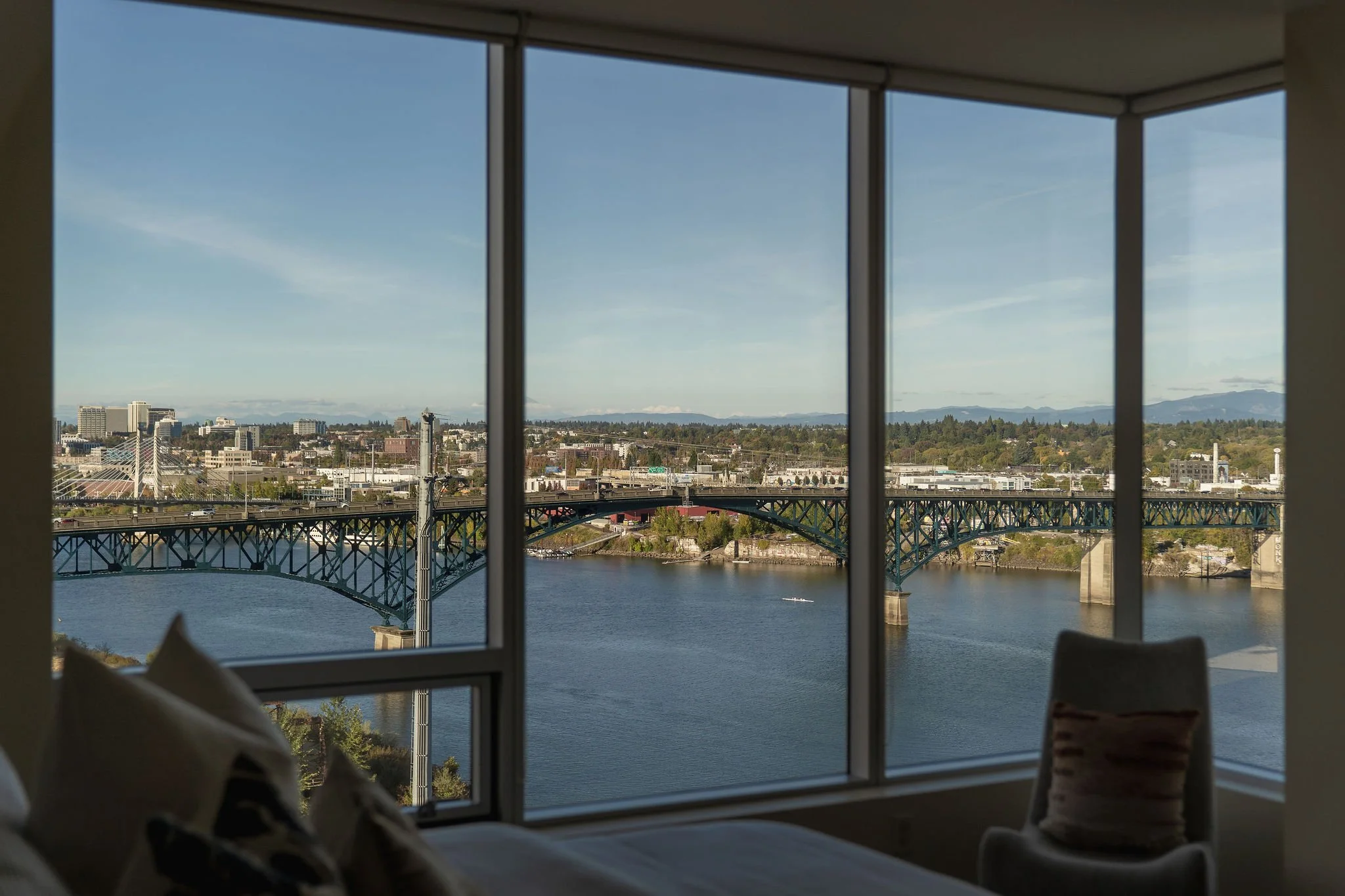 meriwether-condo-south-waterfront-portland4.jpg