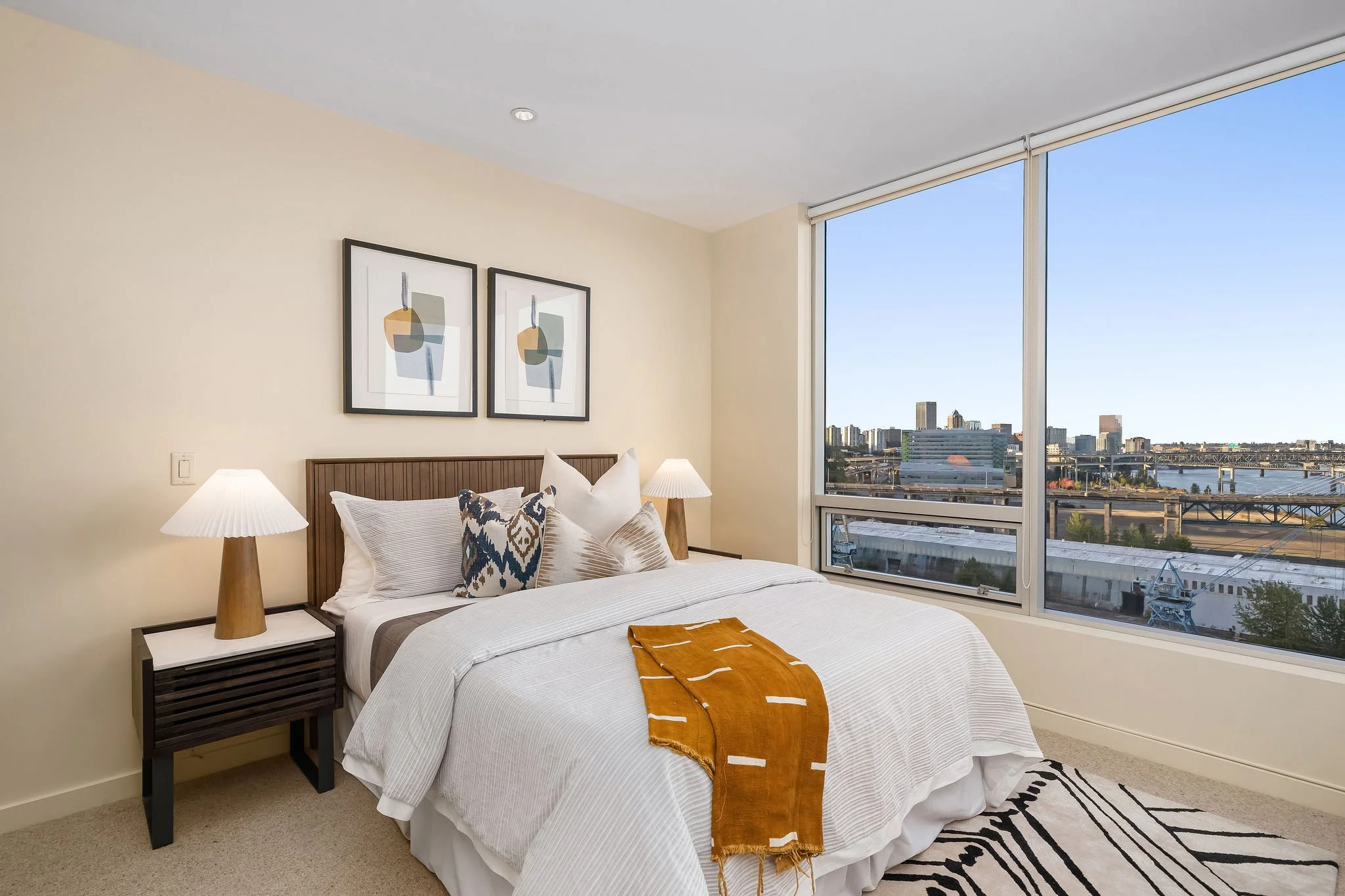 meriwether-condo-south-waterfront-portland18.jpg