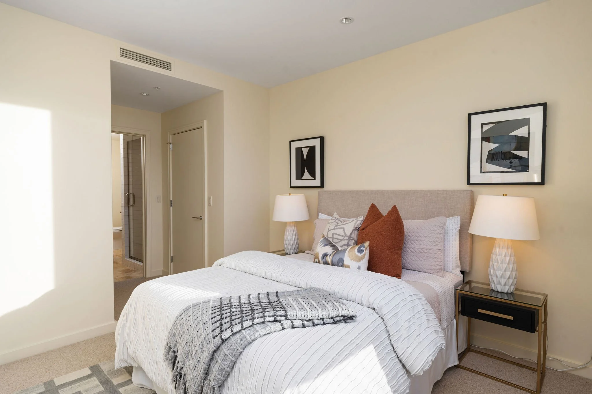meriwether-condo-south-waterfront-portland15.jpg