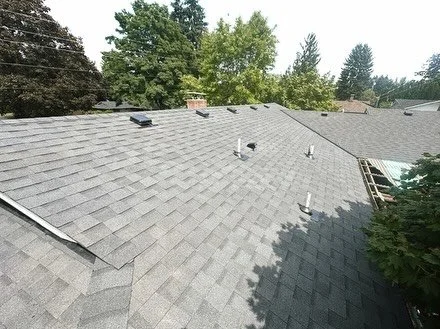 Another beautiful install completed in Vancouver, WA featuring CertainTeed Landmark shingles in Moire Black. 

Give us a call today for a free estimate on your home&rsquo;s roof at 360-258-0936!