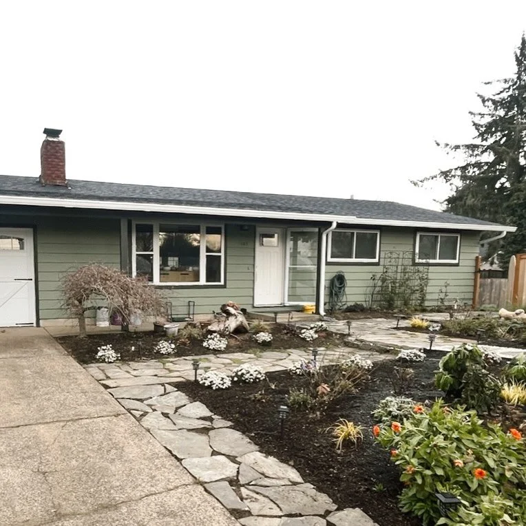 New Gutters in Eugene, OR.
Brand new 6K white gutters installed by our crew!

Thinking about a gutter upgrade for your home? Call us today at 360-258-0936!