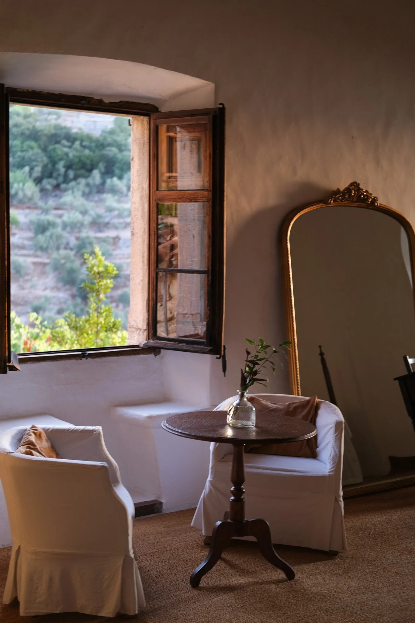 Linger in Mallorca_2025_Bryni Balt_7.jpg
