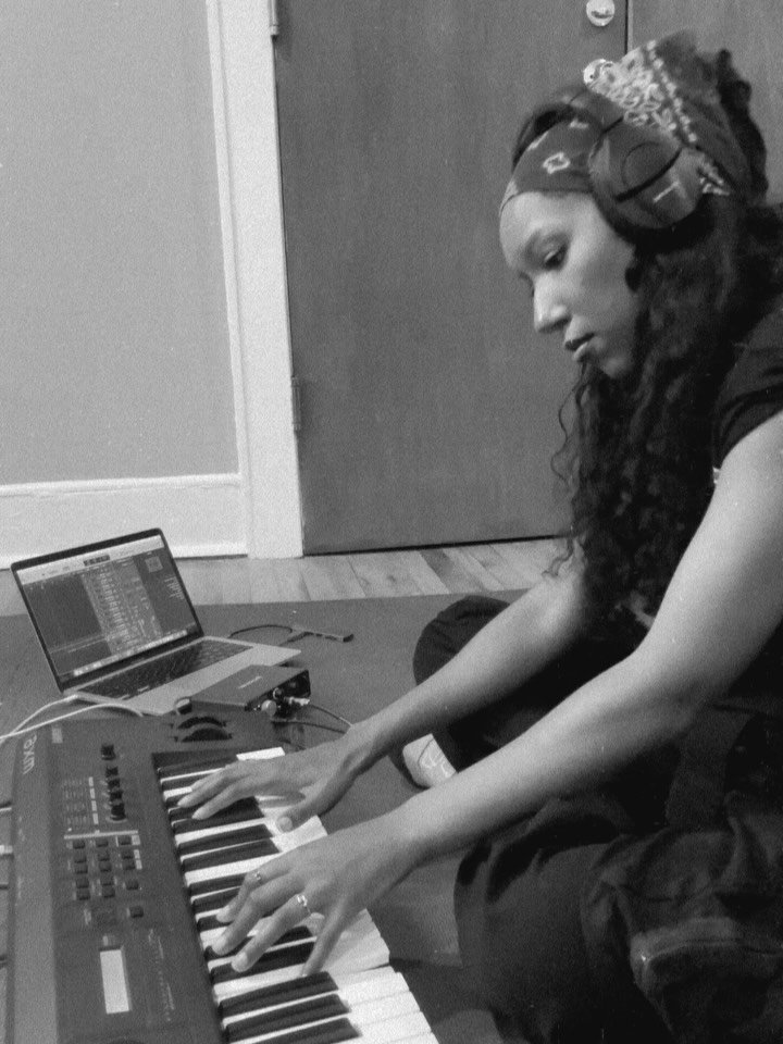 February March dumpianaaaa
grief + creation + lovely people getting their flowers. what a combo. That&rsquo;s life.