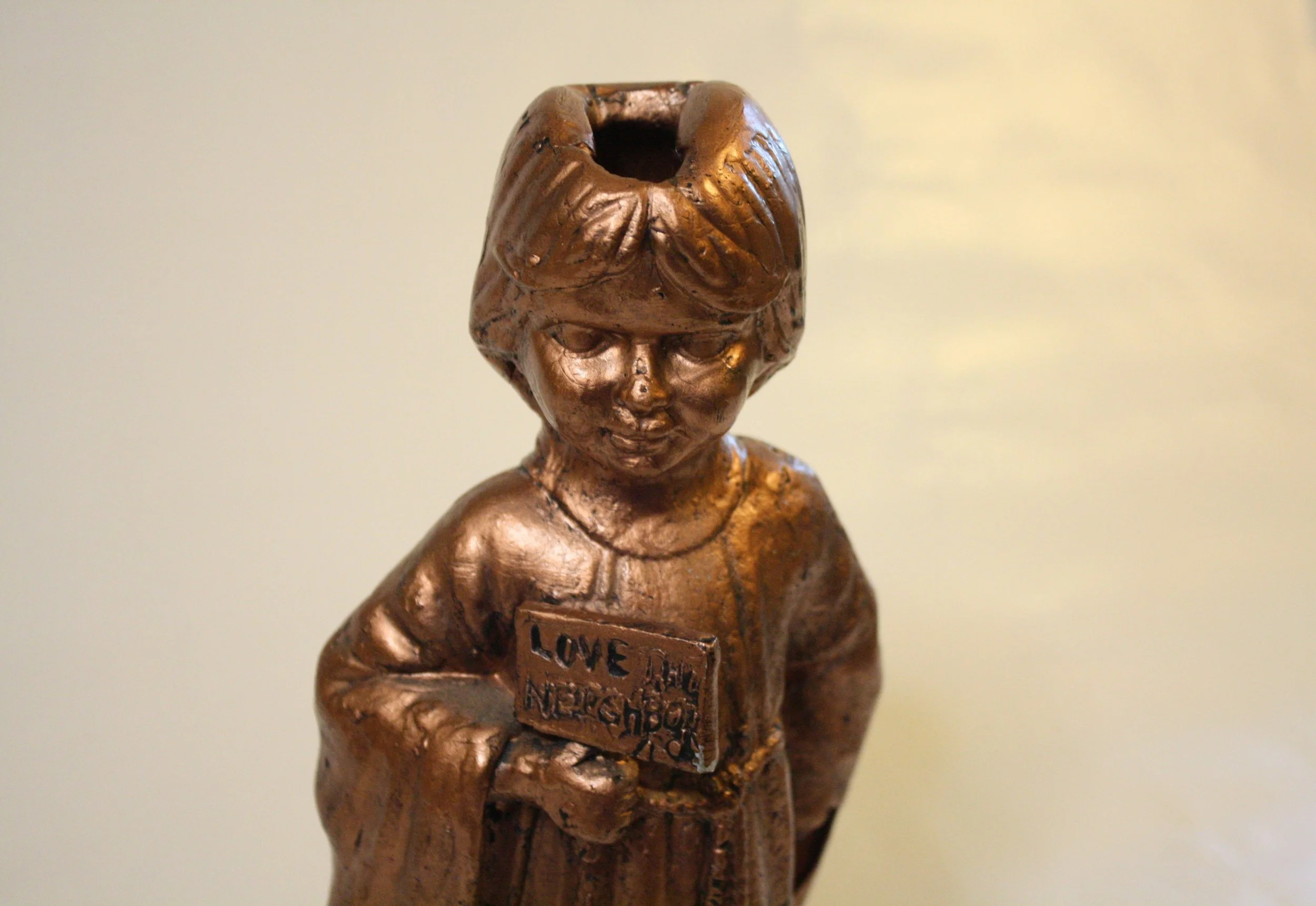 Love Thy Neighbor (detail) 

B. Standley 
2019 
Painted aluminum