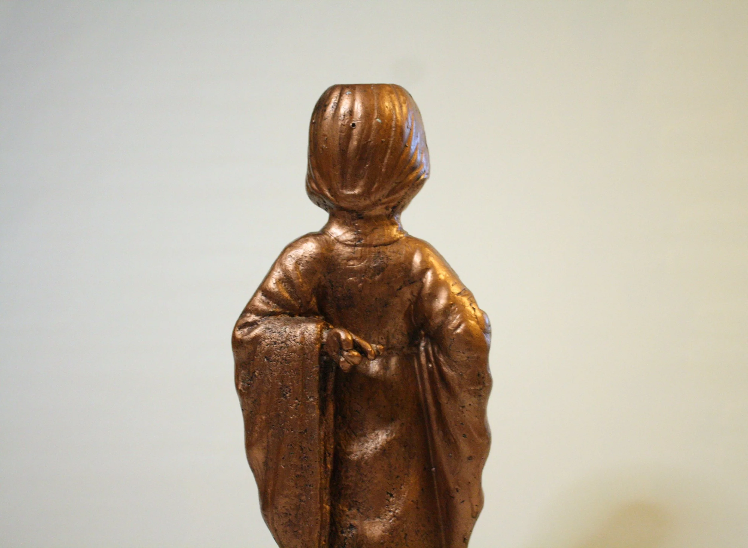 Love Thy Neighbor (detail) 

B. Standley 
2019 
Painted aluminum