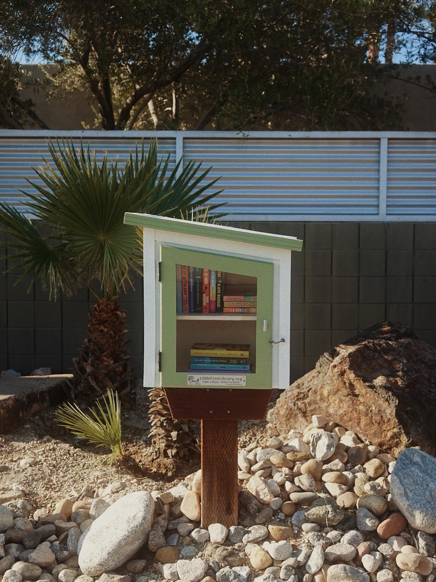 In case you missed it, we gave the Little Free Library on the corner of Francis and Starr a fresh new look (swipe to see what it used to look like) at the end of the summer. If you&rsquo;re looking for a new book to read or have a book in good condit