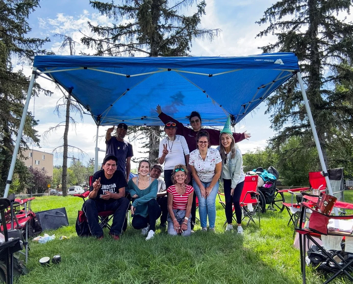 It feels so surreal to be back for the second year of MFD! 🥹&hearts;️✨

Our first day back, Dave was there with us in Sunalta, laughing, welcoming in new friends!

We saw 22 folks today, and this is just day 1! ✨&hearts;️

We have a lot more folks h
