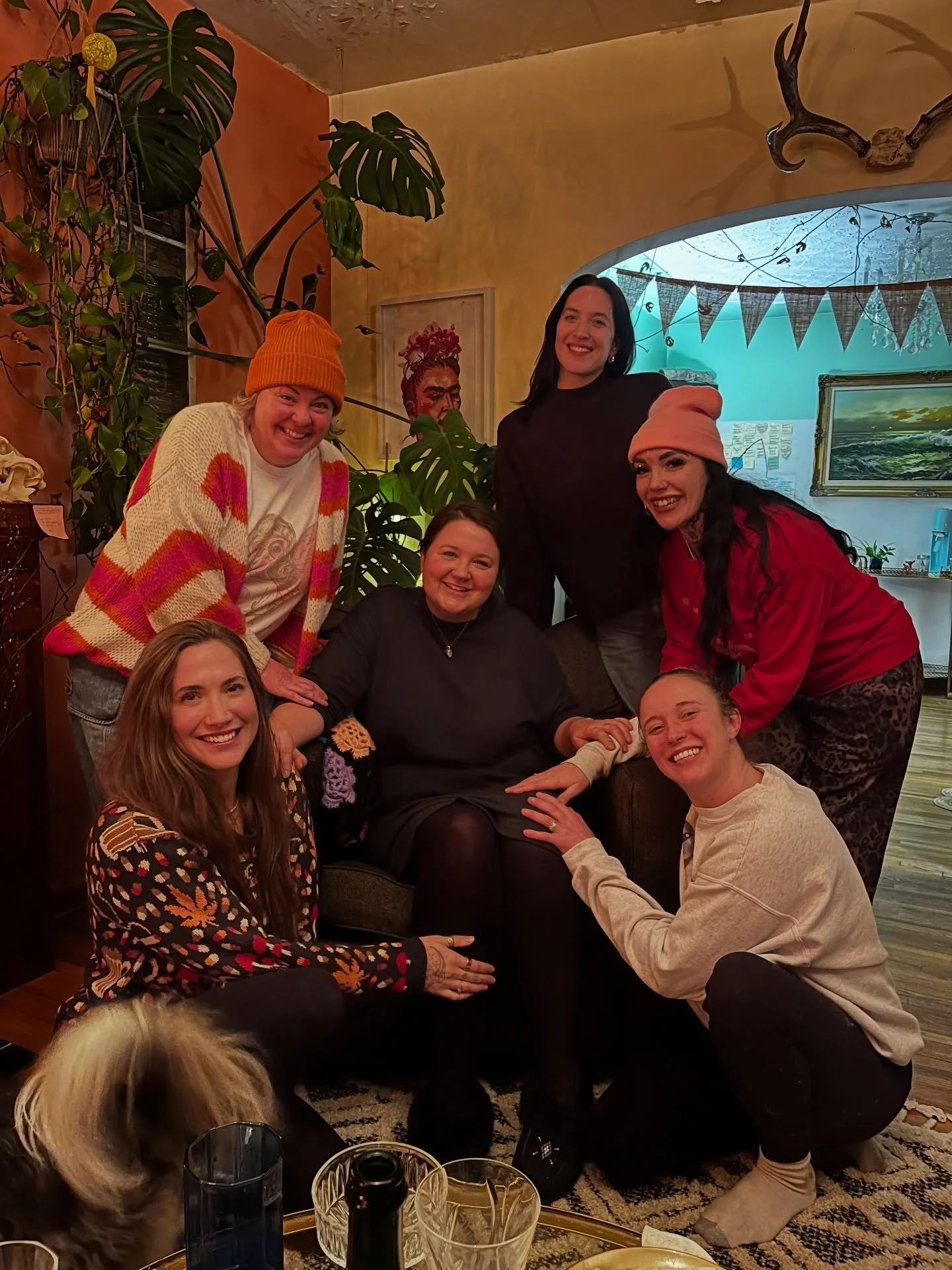 A MASSIVE thank you to the very cool, very kind hearted and passionate @ikaikaahonui from @esthetics4everybody for teaching us about sex work and esthetics! 

It was such a wonderful night having open conversations about working with vulnerable popul