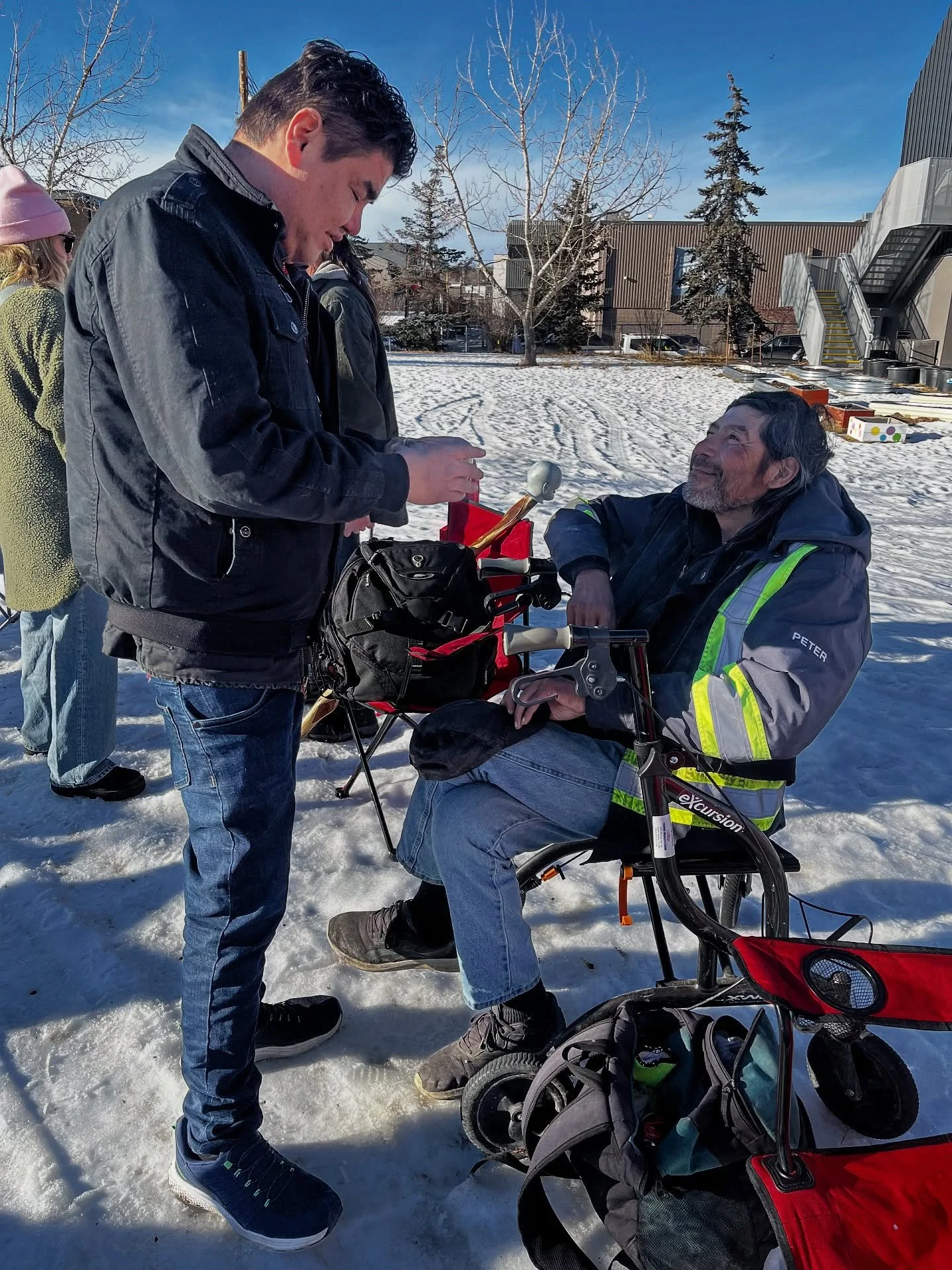 Can someone look at me the way Brent looks at his nephew Steven when he smudges 😭&hearts;️🙏✨

My Friend Dave is a community project that supports marginalized men In sharing their stories through creative expression.

This is our second year in run