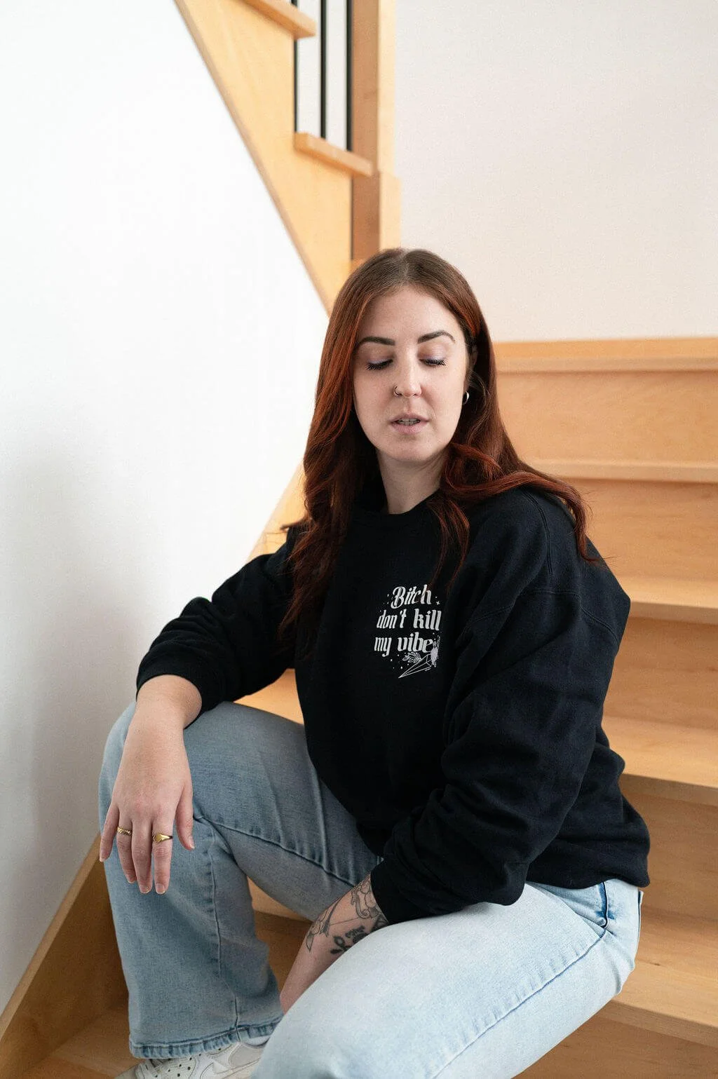 BitchDontKillMyVibe_CrewneckNoir-1.jpg