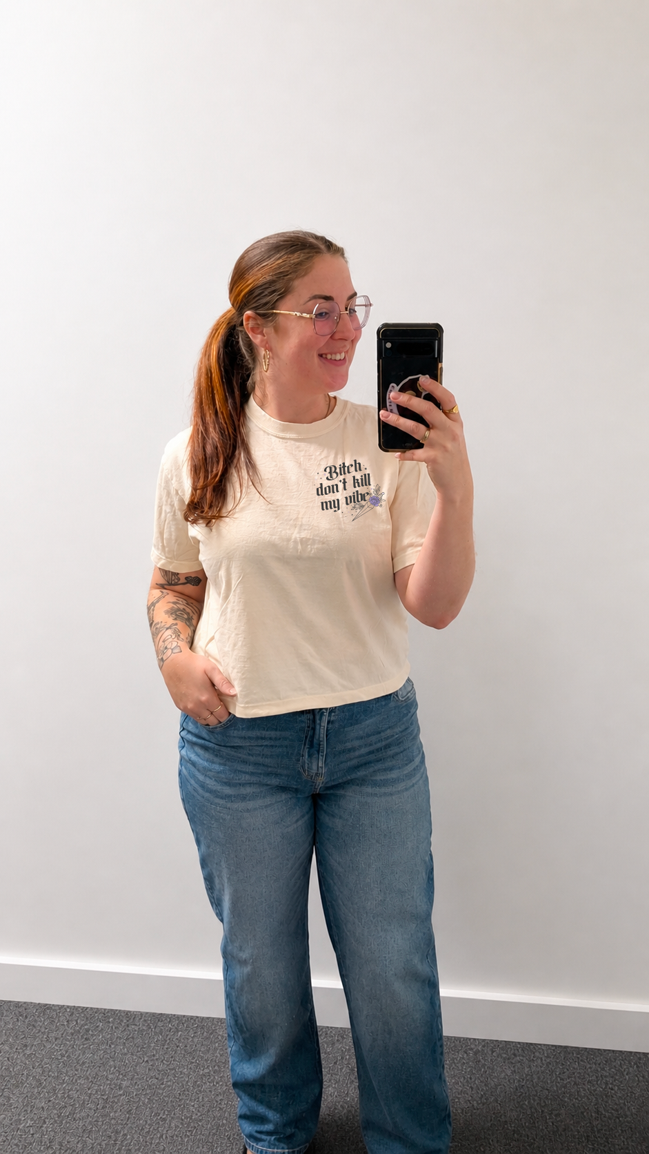 Tshirt_CropTopLong_Ivoire_BitchDontKillMyVibe.png