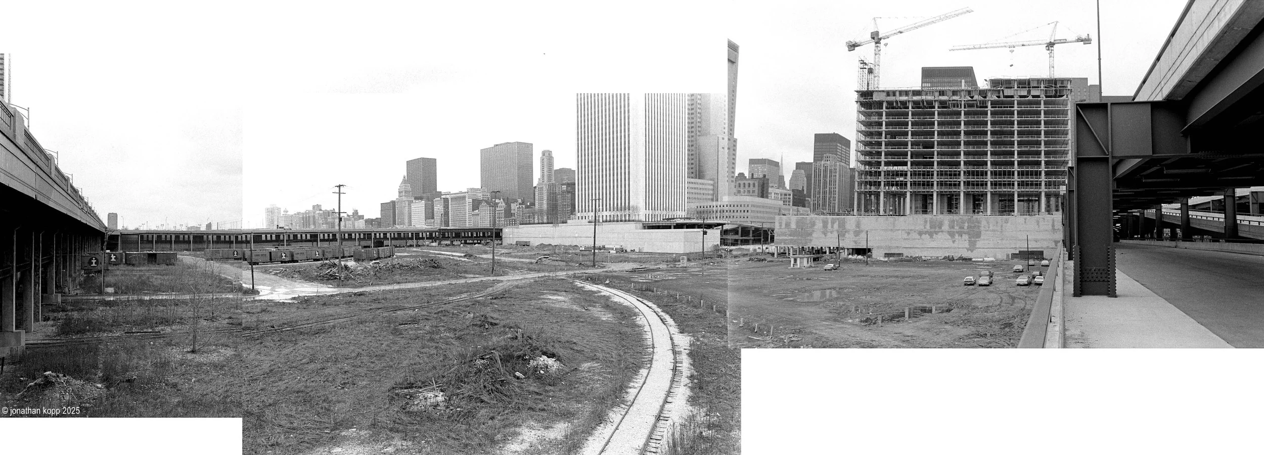 Illinois Center, 1979
