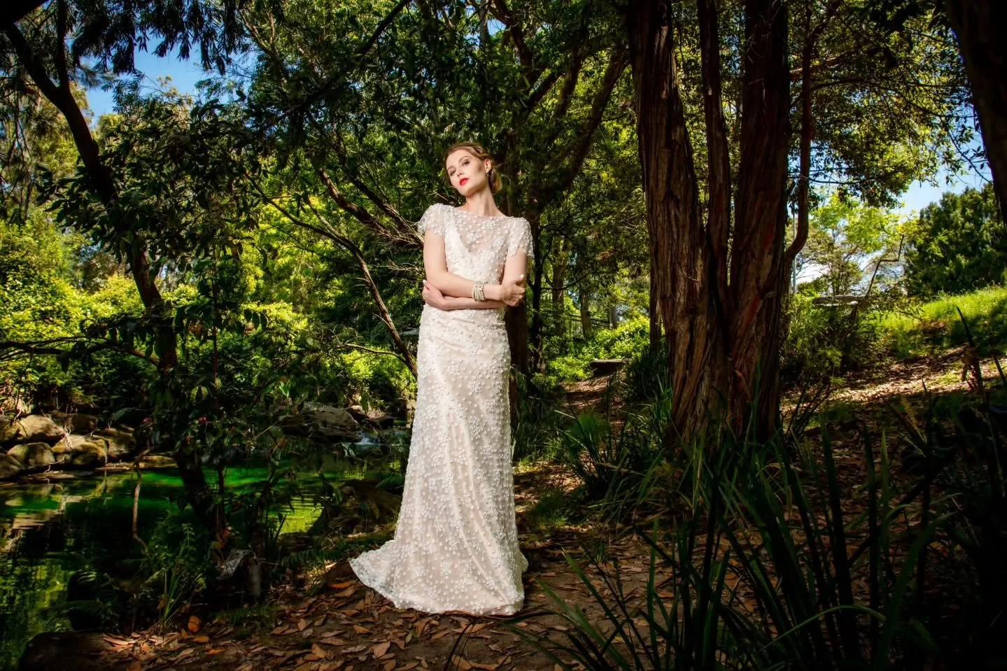 🌼 Sleek and gorgeous, sheer layering finished with a low cowl back detail, Daisy 🌼 

Image @ocampoweddings 
hair and makeup @kerriejanebaileymakeup

#louisealvarezcouture #louisealvarez #couture #weddinggown #editorial #weddingdress #wedding #bride