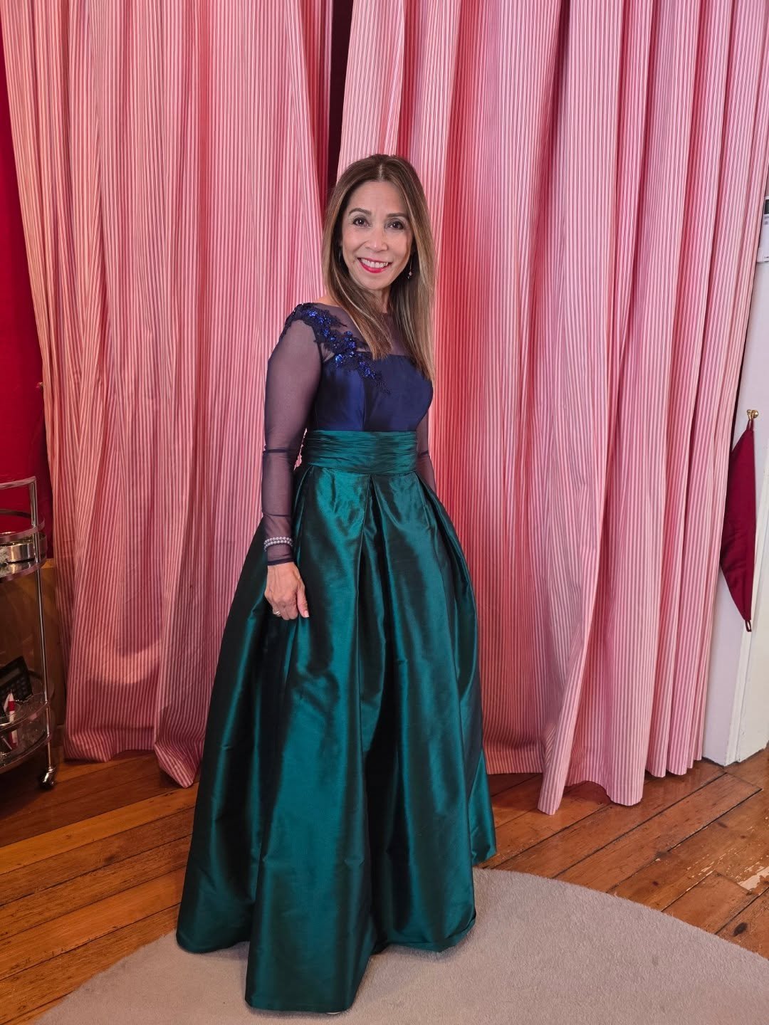 #congratulations to our bride Liza, who was just married in Adelaide, wearing her beautiful custom Louise Alvarez gown. Liza wore this two piece set to the celebrations held at a vinyard in the Adrlaide hills.

#finalfitting #weddinggown #weddingdres