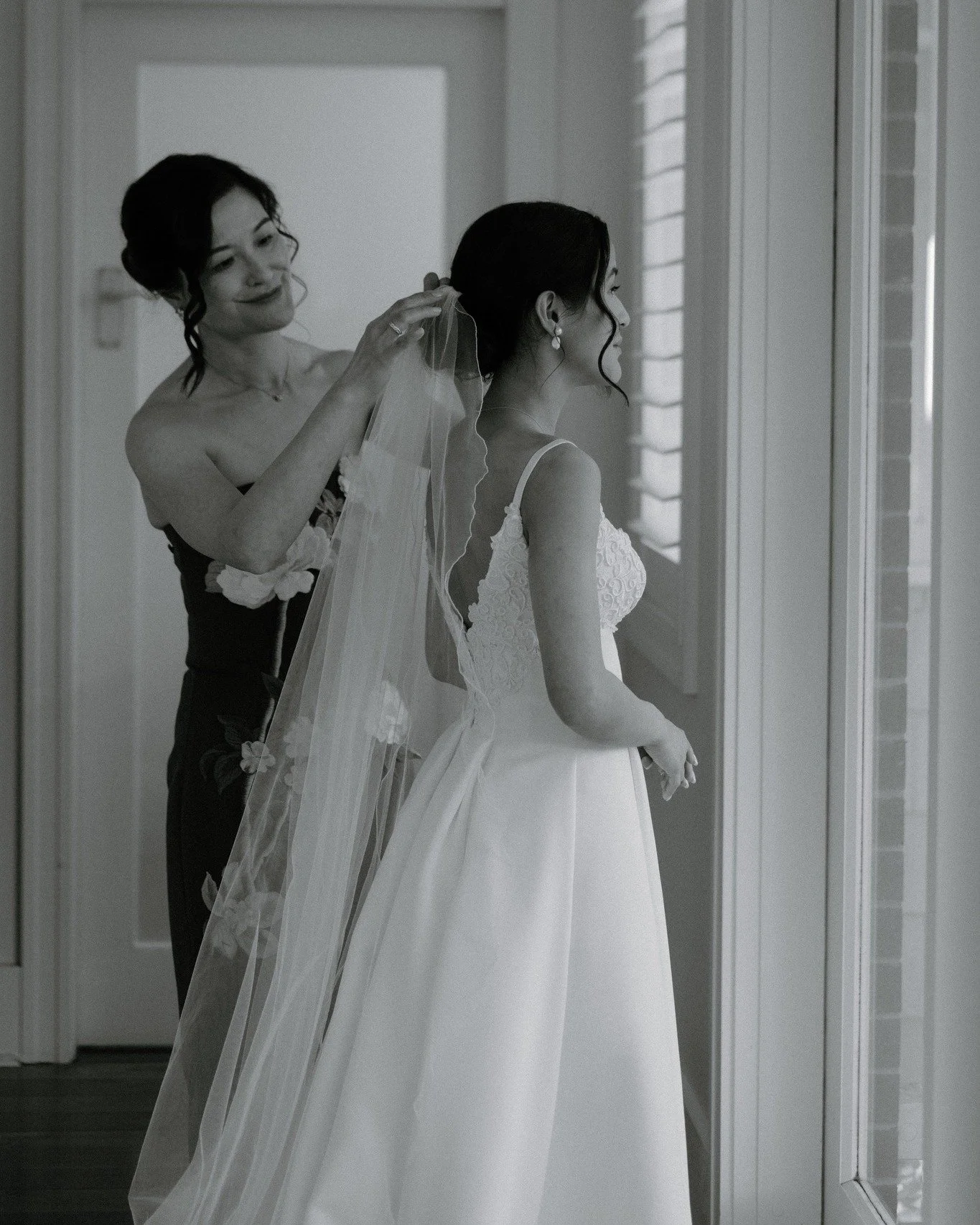 🤍 Erin's beautiful gown 🤍 her mother's gown, vintage 1992, given a modern twist to create a very special, sentimental design all of her own. We removed net petticoats and sleeves, cut down the front and back necklines, and added straps and lace app