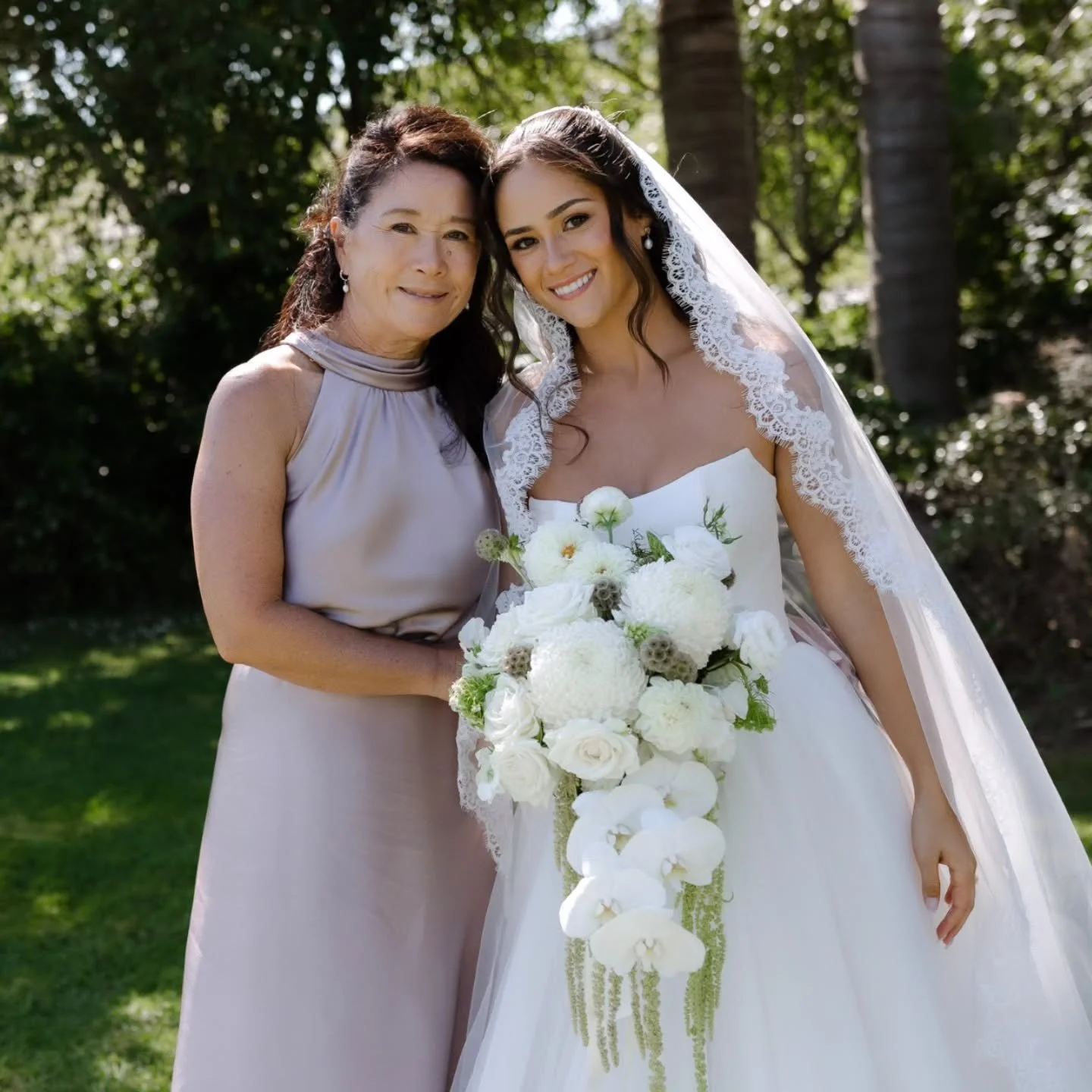 #motherofthebride Mel wore a beautiful lilac #customlouisealvarez silk satin gown, to her daughter Eliza's New Zealand wedding Xx #motherofthebridedress  #louisealvarez #weddingcouture eveningdress