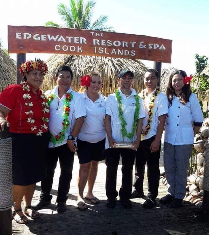 deployed workers in Edgewater.jpg