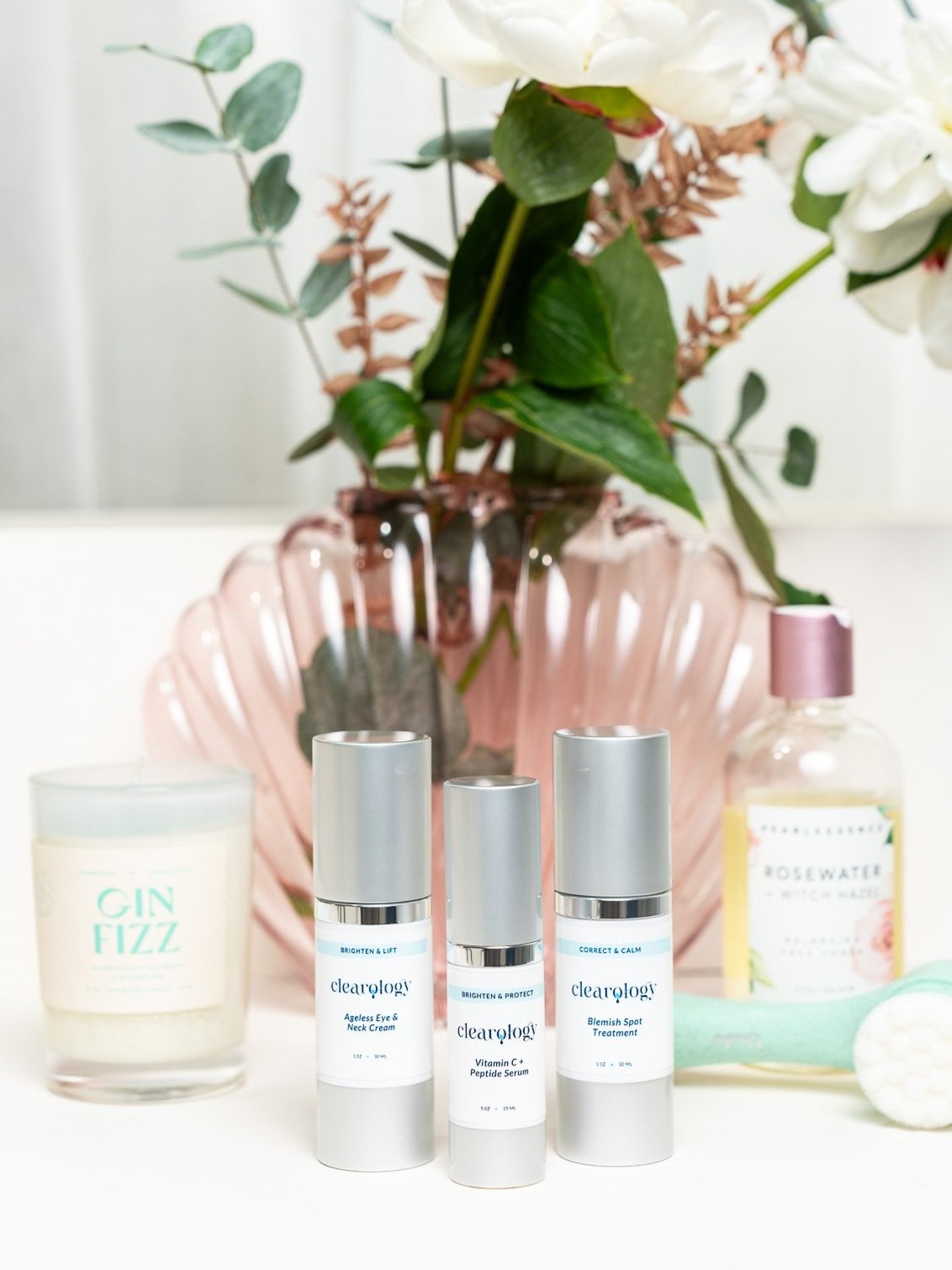 Ageless+Eye+and+Neck+Cream+Clearology+SkinCare+Rebecca+Meyers+The+Acne+Coach+4.jpg