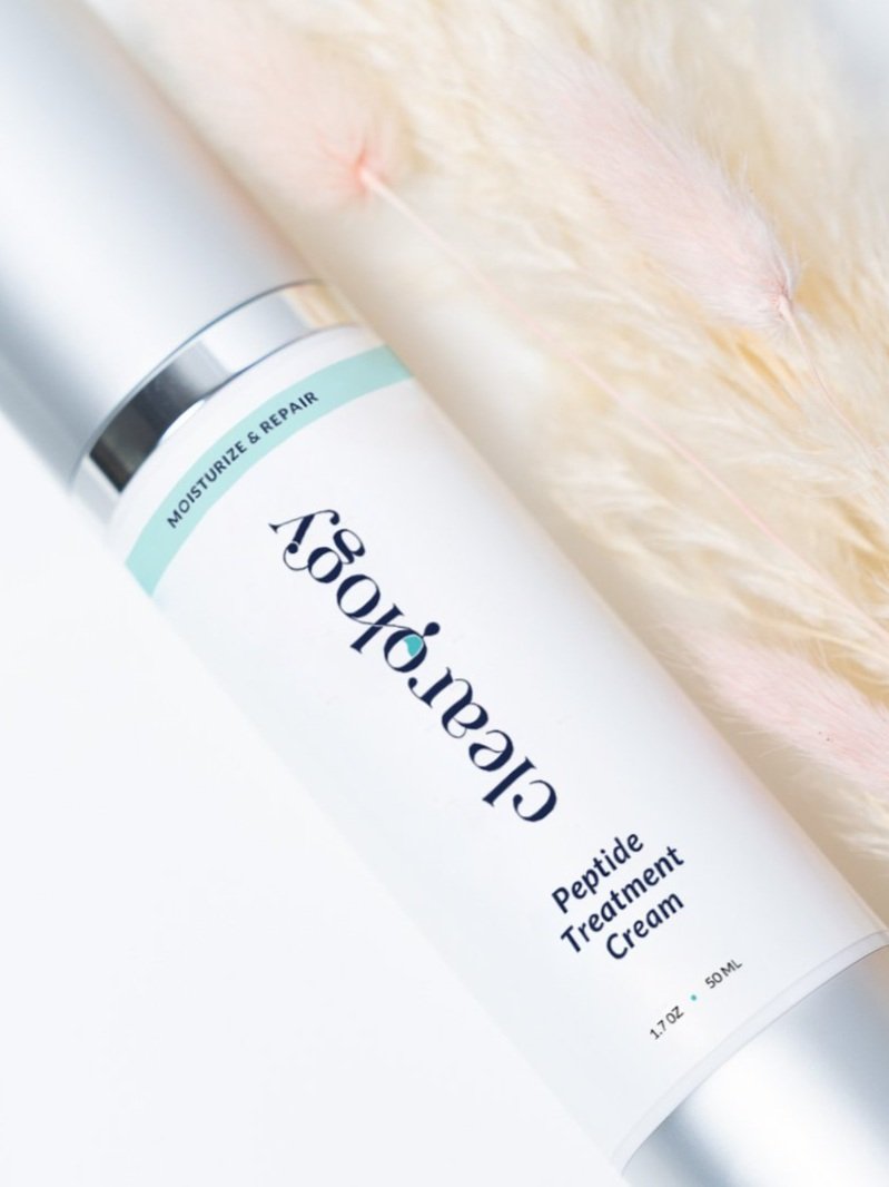 Peptide+Treatment+Cream+Clearology+SkinCare+Rebecca+Meyers+The+Acne+Coach+1.jpg