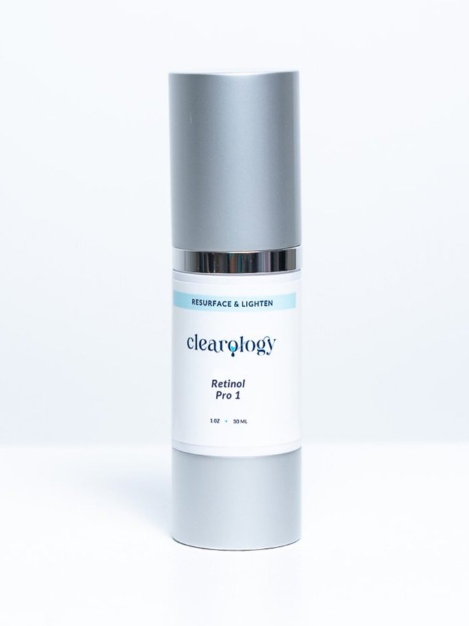 Retinol+Pro+Level+1+Clearology+SkinCare+Rebecca+Meyers+The+Acne+Coach+2.jpg