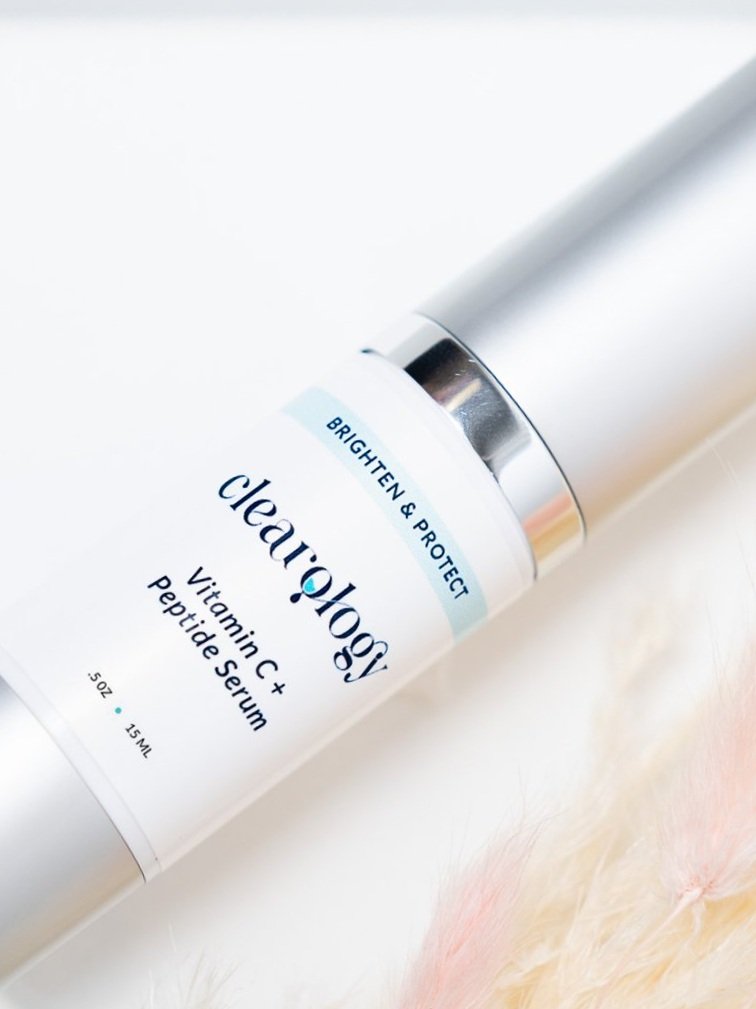 Vitamin+C+%2B+Peptide+Serum+Clearology+SkinCare+Rebecca+Meyers+The+Acne+Coach+1.jpg