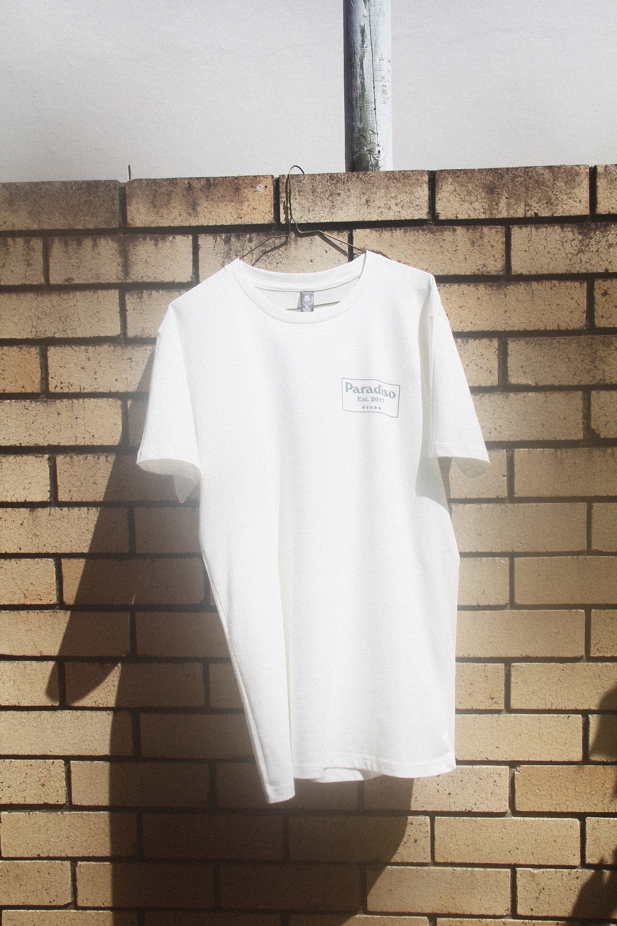 Paradiso-tee-shop-6.jpg
