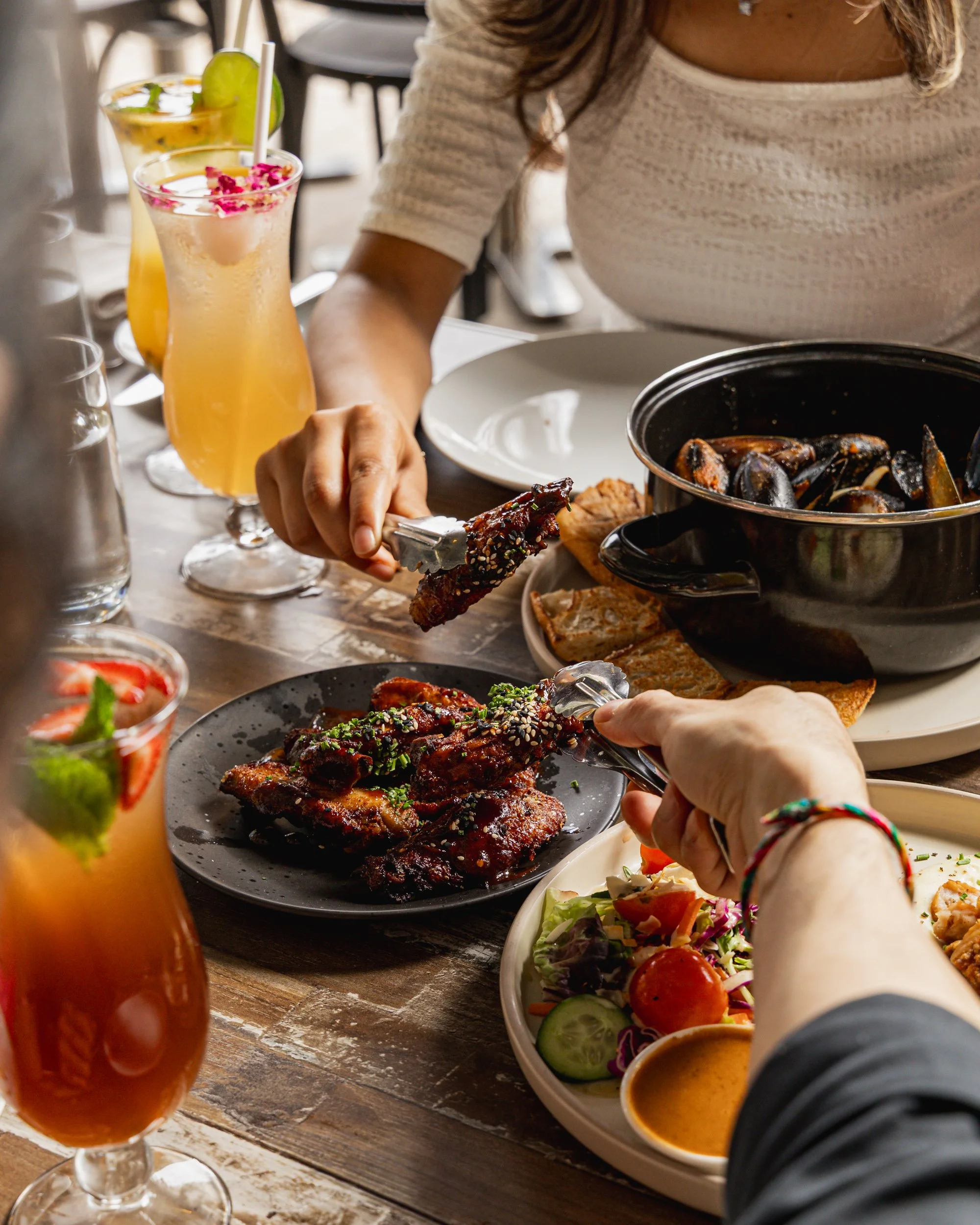 complimentary sticky wings