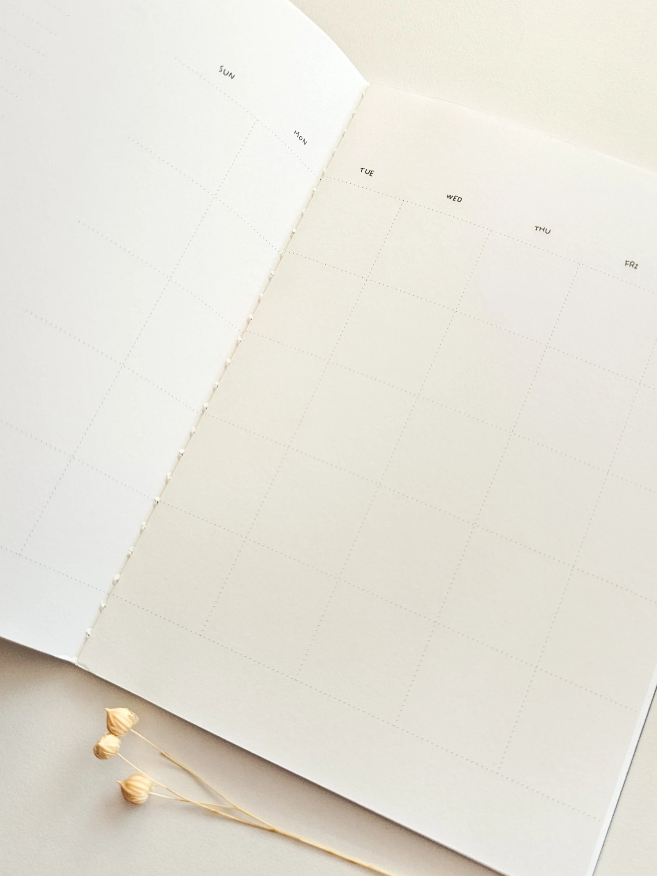 Suatelier - #1923 Monthly Note Planner