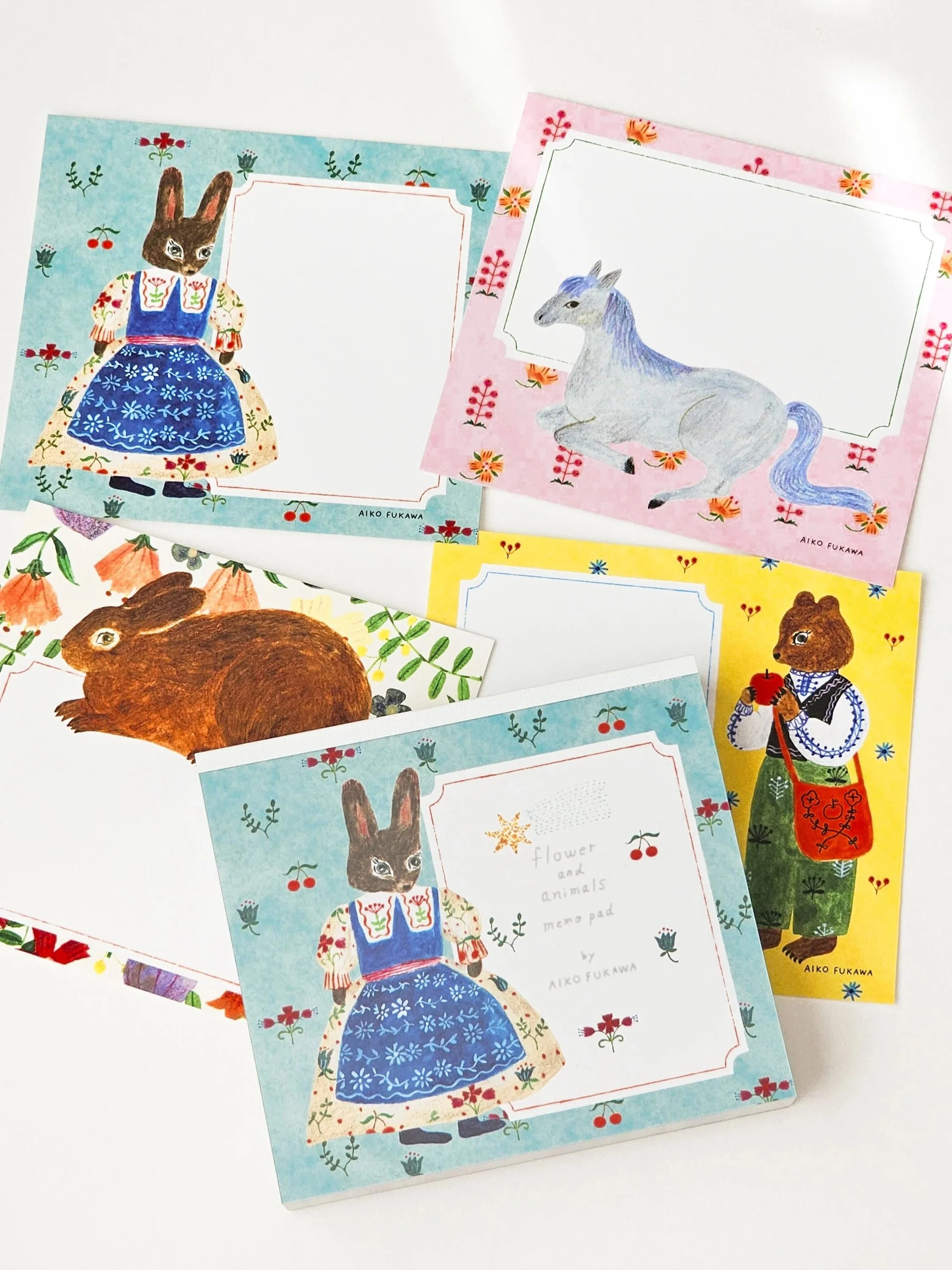 Cozyca - Aiko Fukawa Block Memo Pad - Flower and Animals