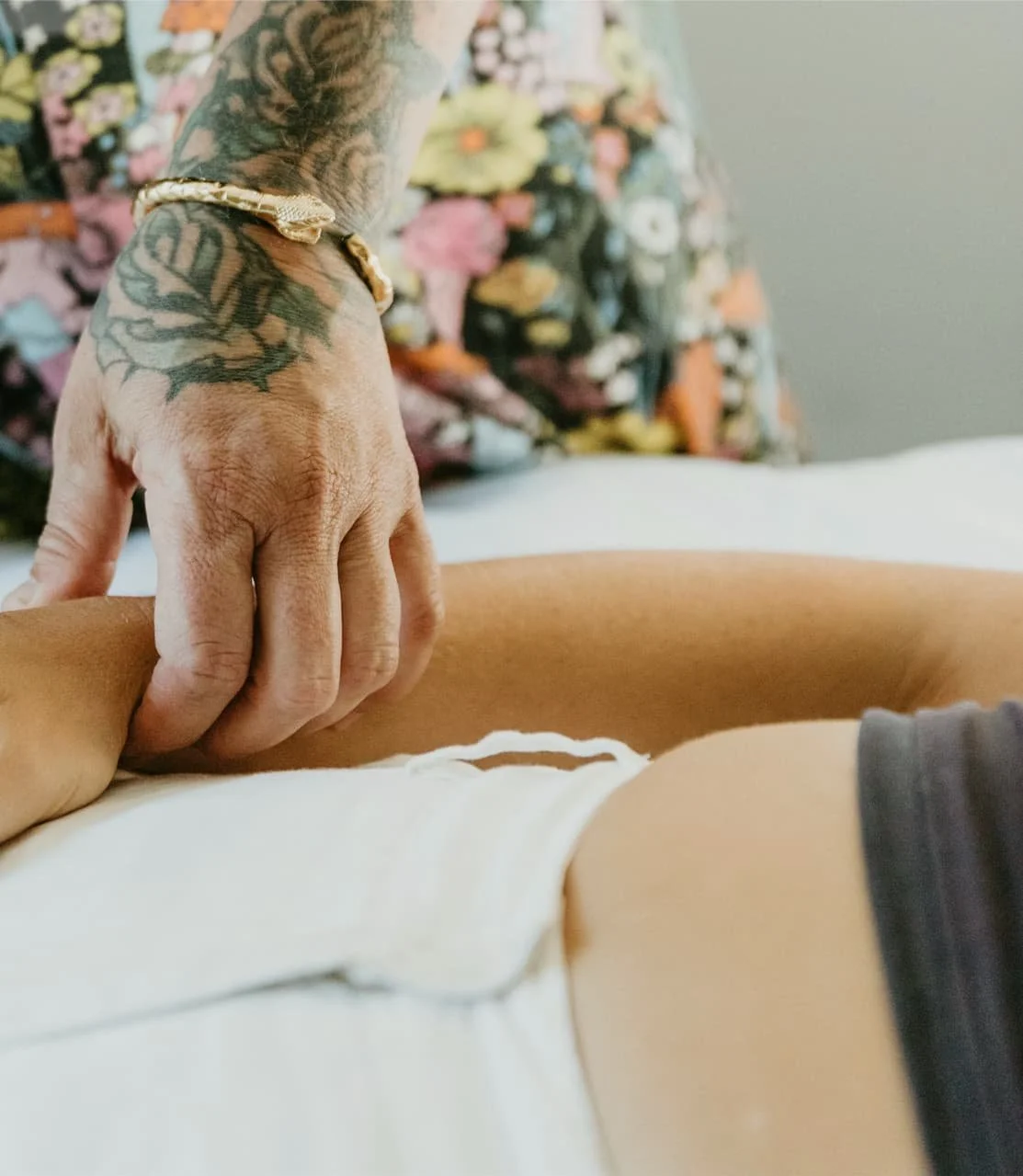 Acupuncture Pressure Point Checking