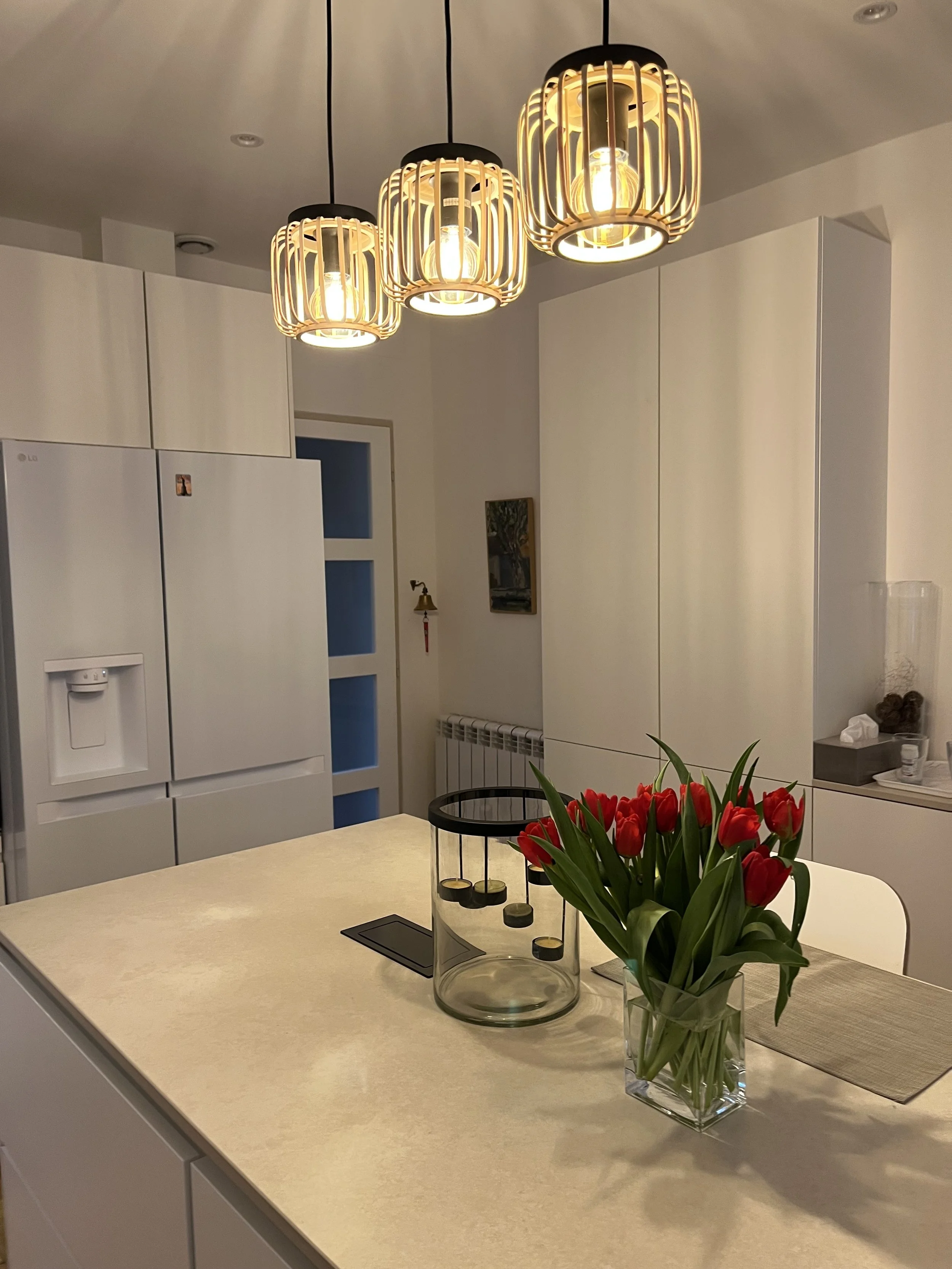 Vue angle droit cuisine Cézanne.jpg