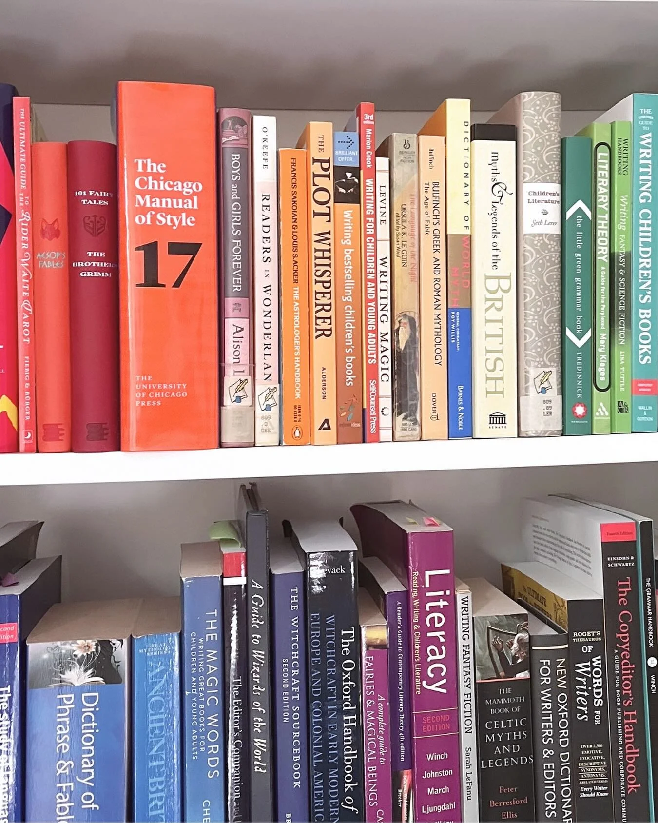 A rainbow of wisdom, all in one little stretch of shelf. Editing is part craft, part heart, part curiosity. Which book has taught you the most about writing? I&rsquo;m always hunting for new inspiration 🌈