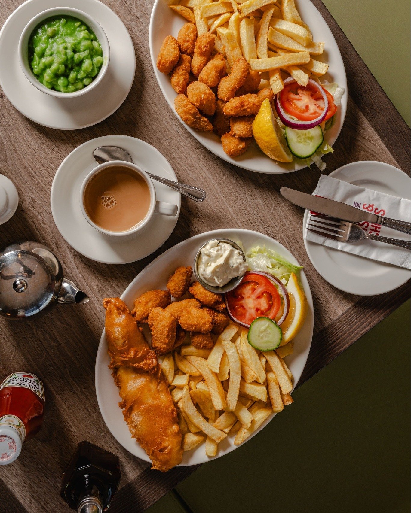 🐟🍟 Indulge in a mid-week treat with our delicious fish and chips at Wetherby Whaler. Satisfy your cravings and make your Wednesday extra special! 🍟🐟

#fishandchips #wednesdaymood #midweektreat