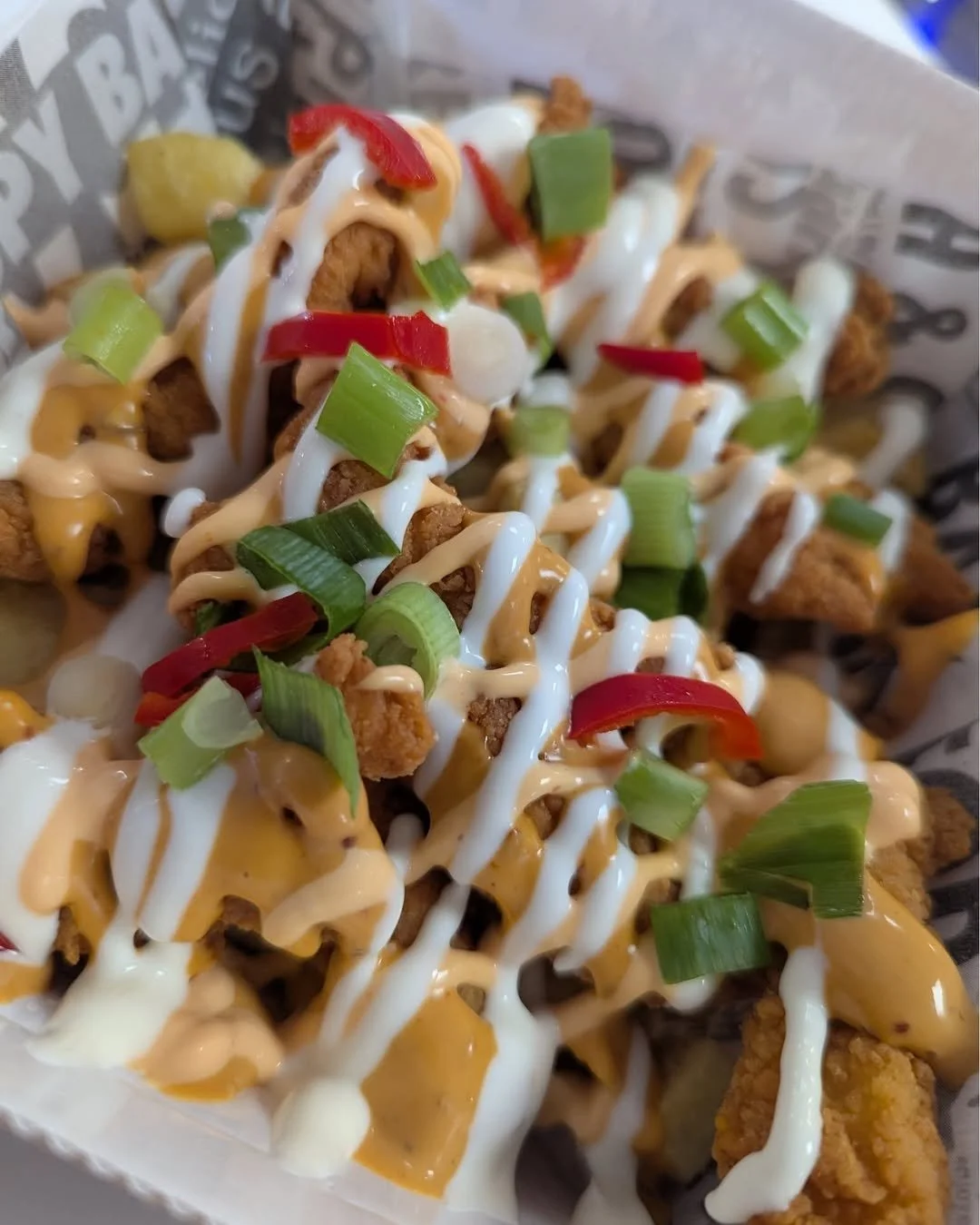 🍟🍗 Have you tried our Loaded Chicken Chips? What are you waiting for?! 🍗🍟

#chickenandchips #loadedchips #chicken #chips