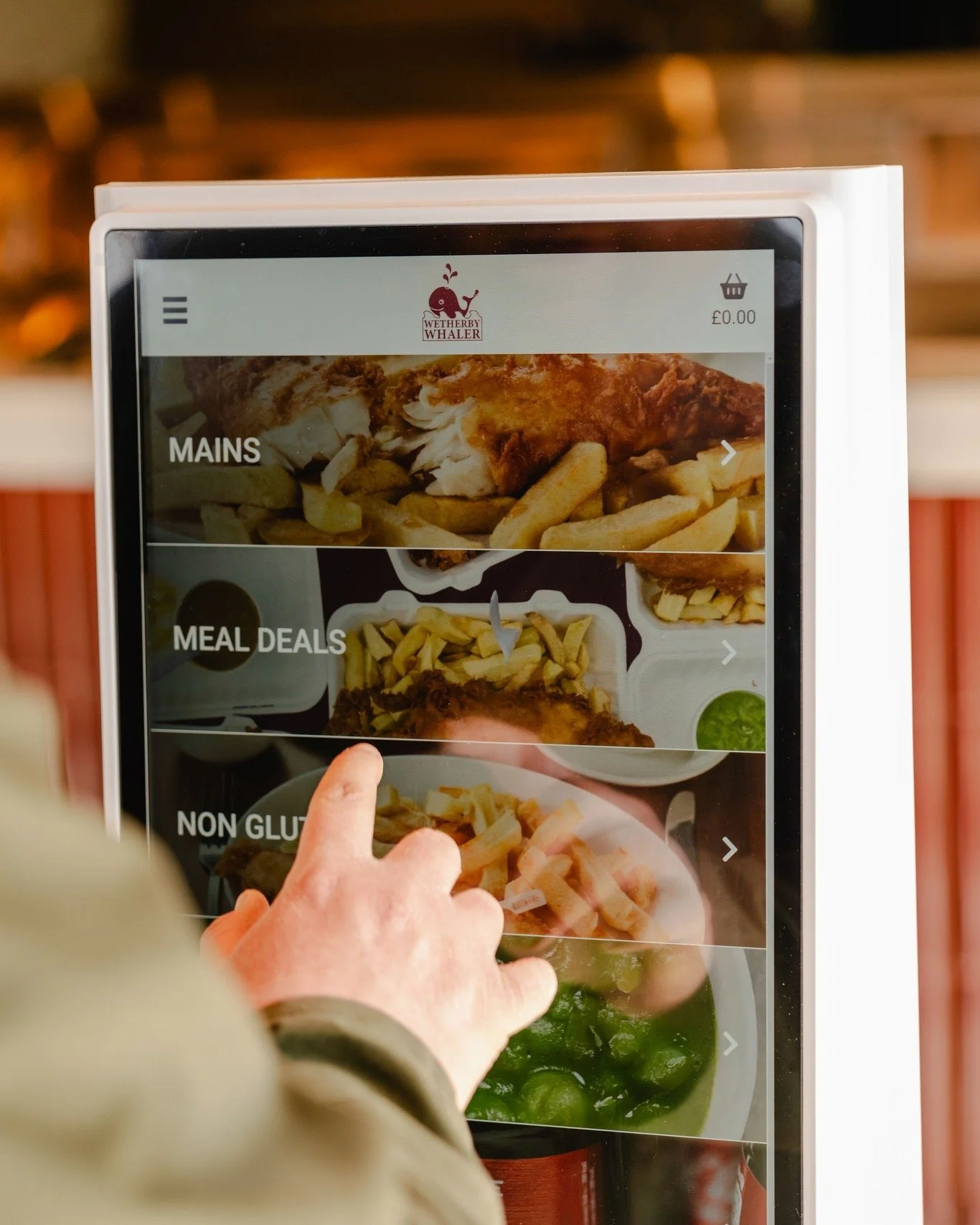 🥳🙌 It&rsquo;s Friday! What are you ordering tonight? 🙌🥳
