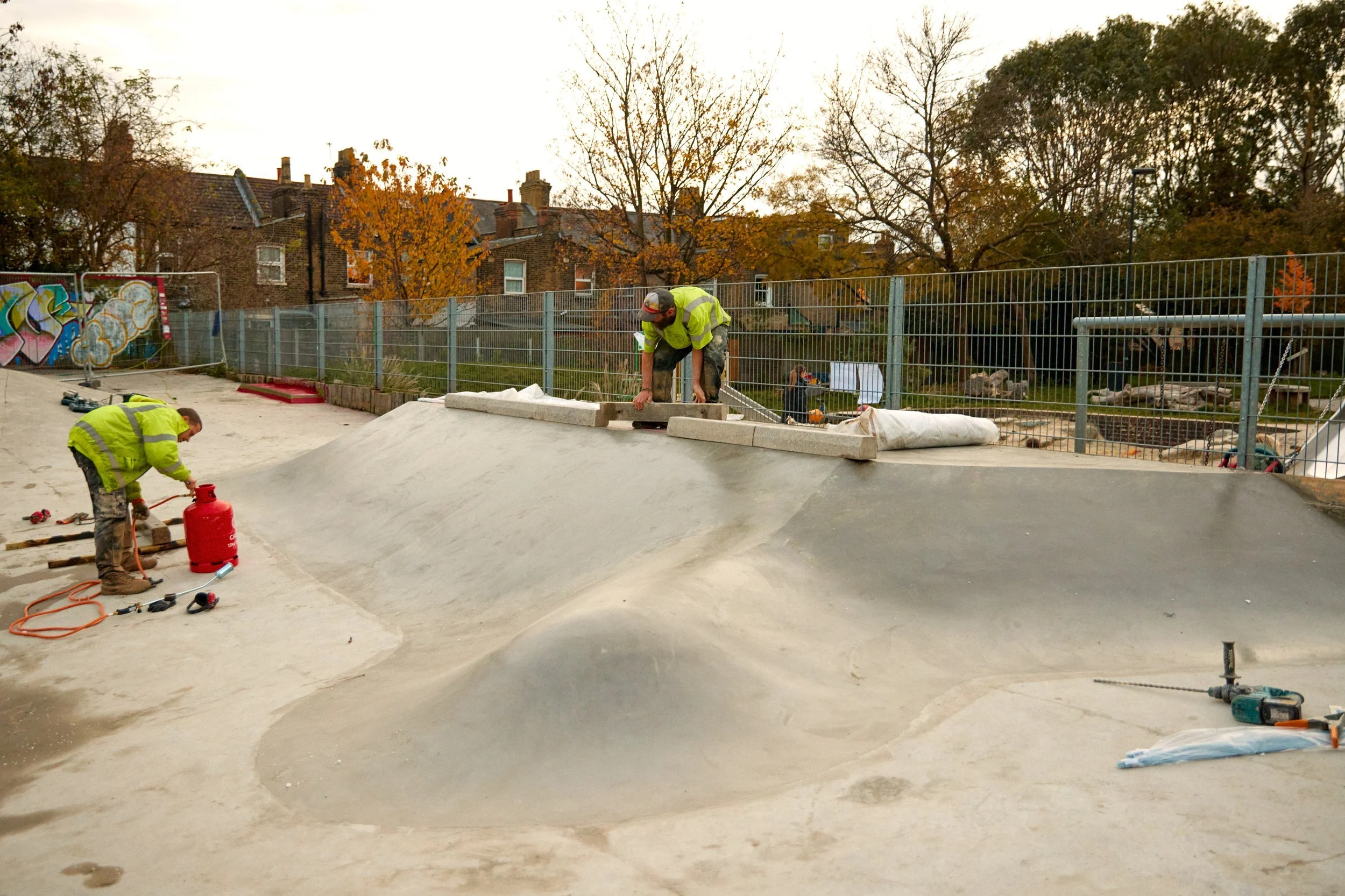 Hackney Bumps ONGOING COMMUNITY LED RESTORATION PROJECT LONDON Hackney Bumps ONGOING COMMUNITY LED RESTORATION PROJECT LONDON
