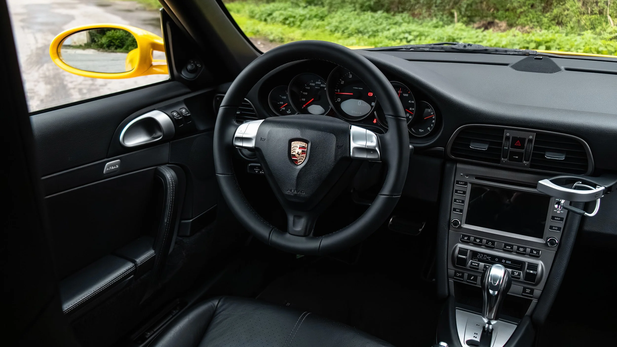 PORSCHE_911_CARRERA_WEB-19.jpg