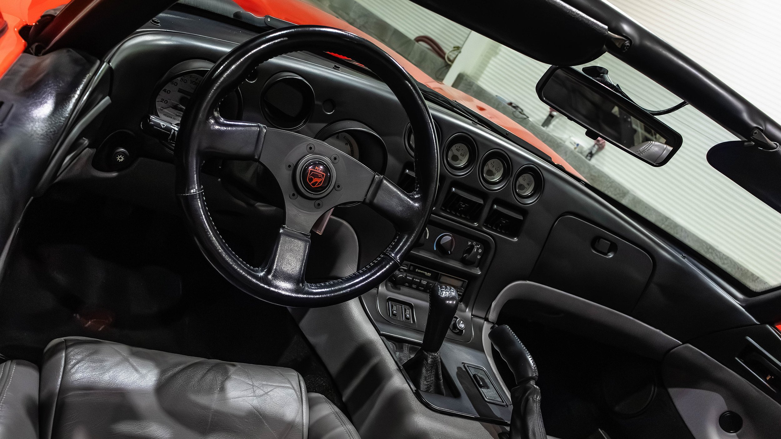 1992-DODGE-VIPER-RT10-3.jpg