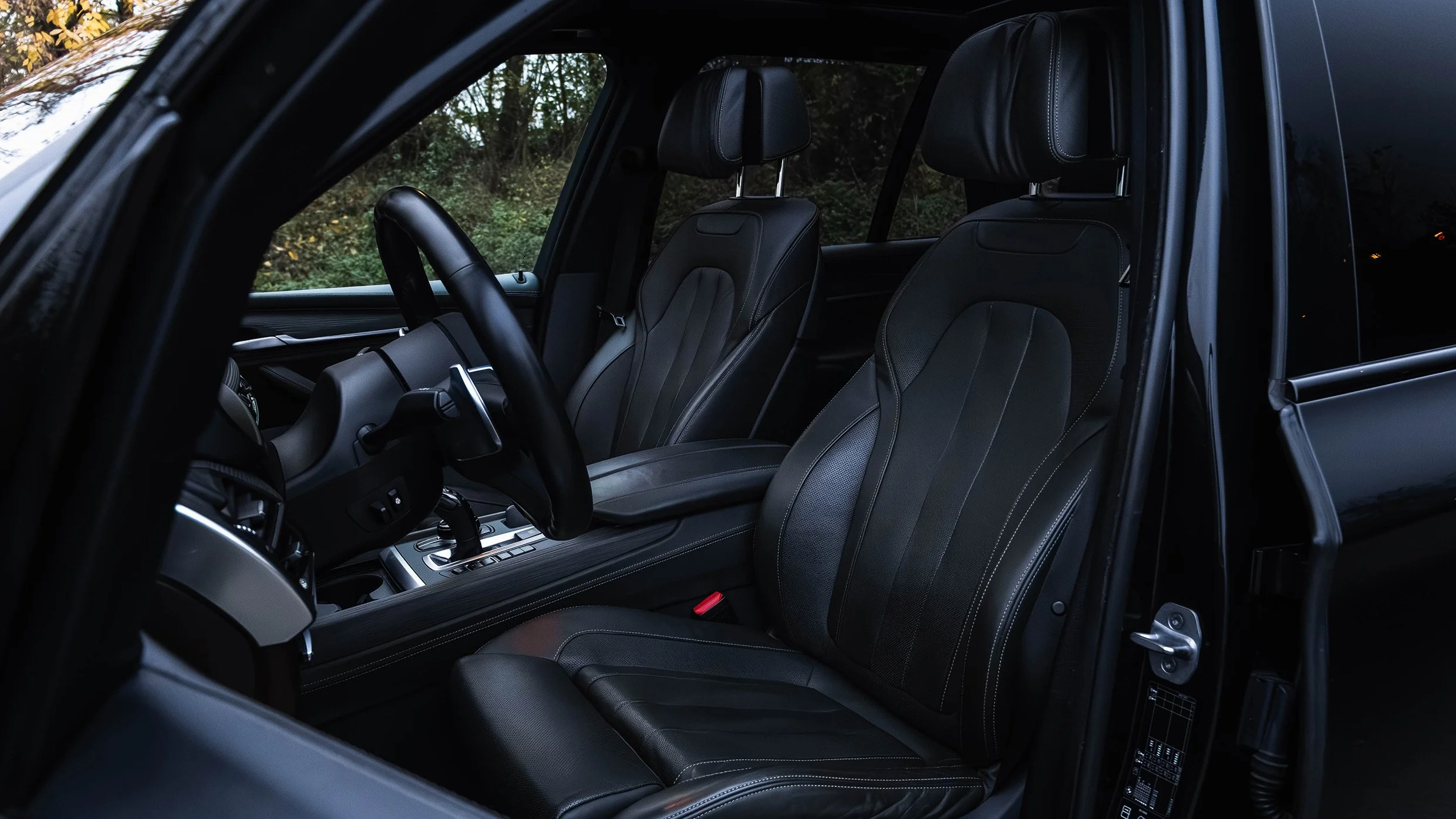 2017-BMW.X5-M50D-27.jpg