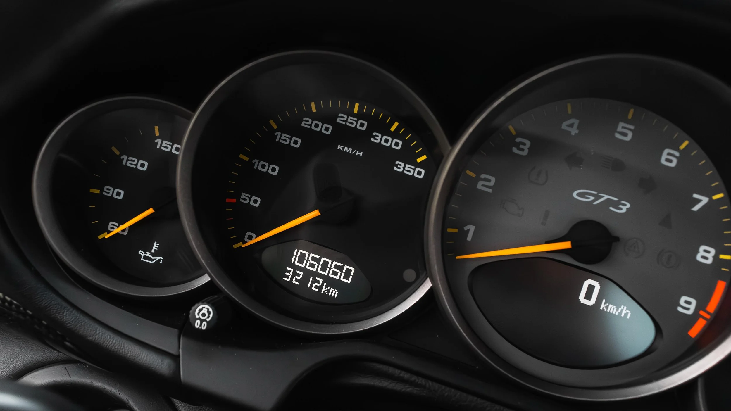 PORSCHE-911-GT3-LOWRES-05.jpg