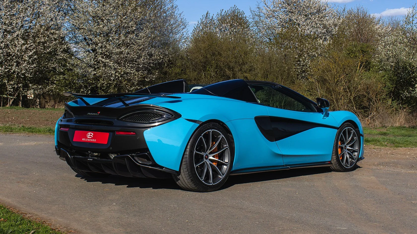 MCLAREN-570S-SPIDER-LOWRES-094.jpg