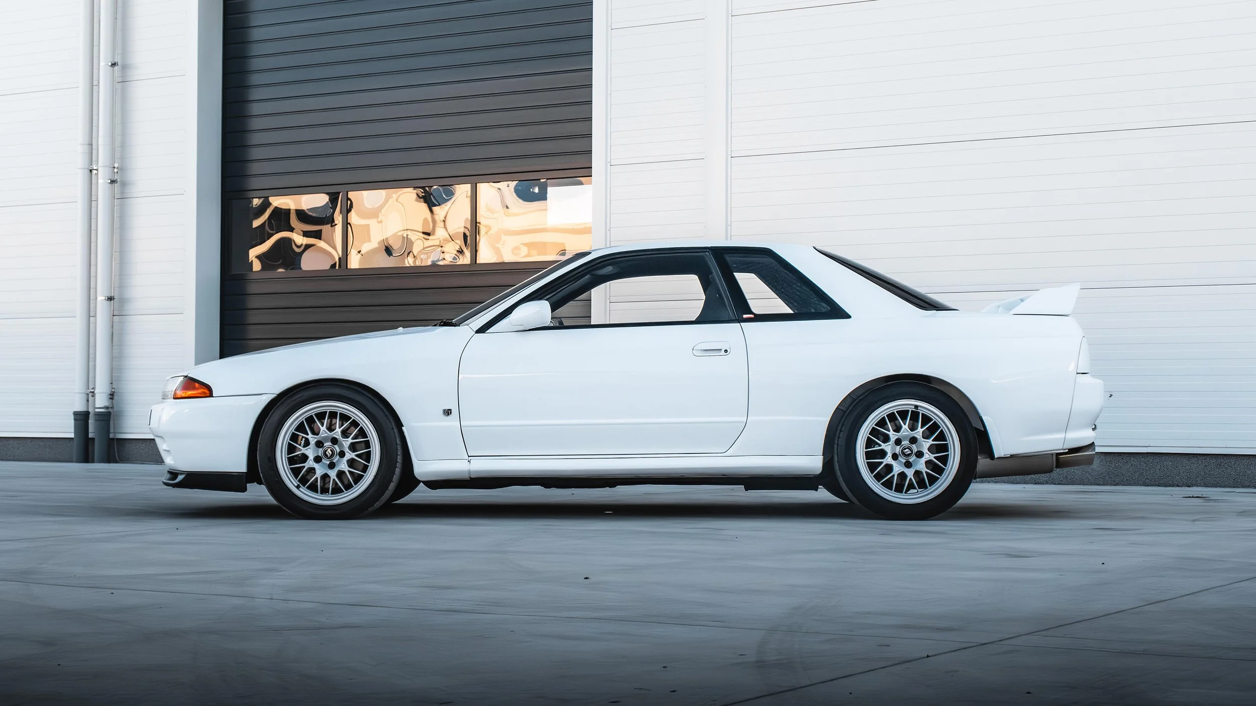 NISSAN-SKYLINE-R32-VSPECIIN1-LOWRES-097.jpg