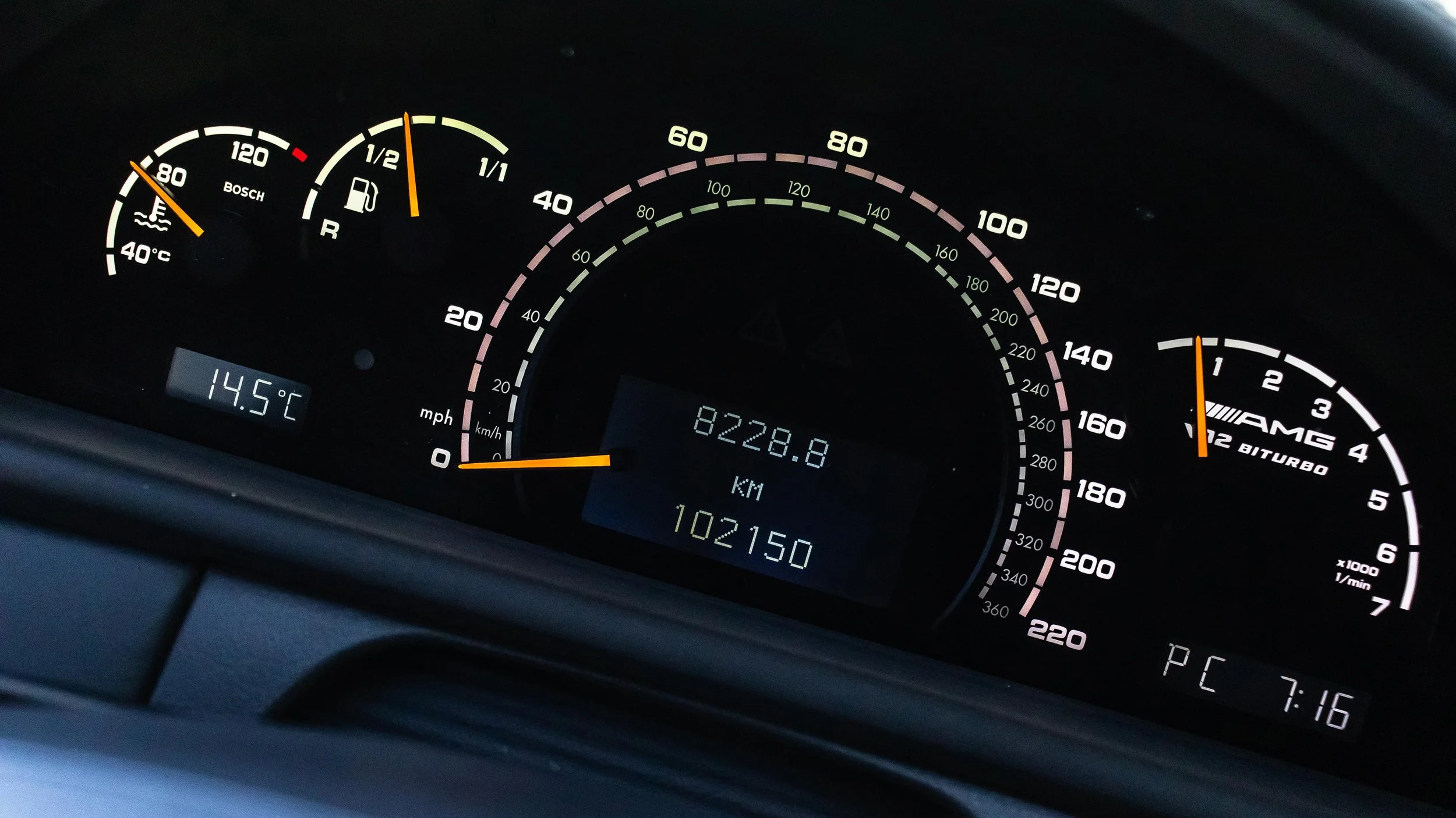 MERCEDES-CL65-AMG-LOWRES-025.jpg