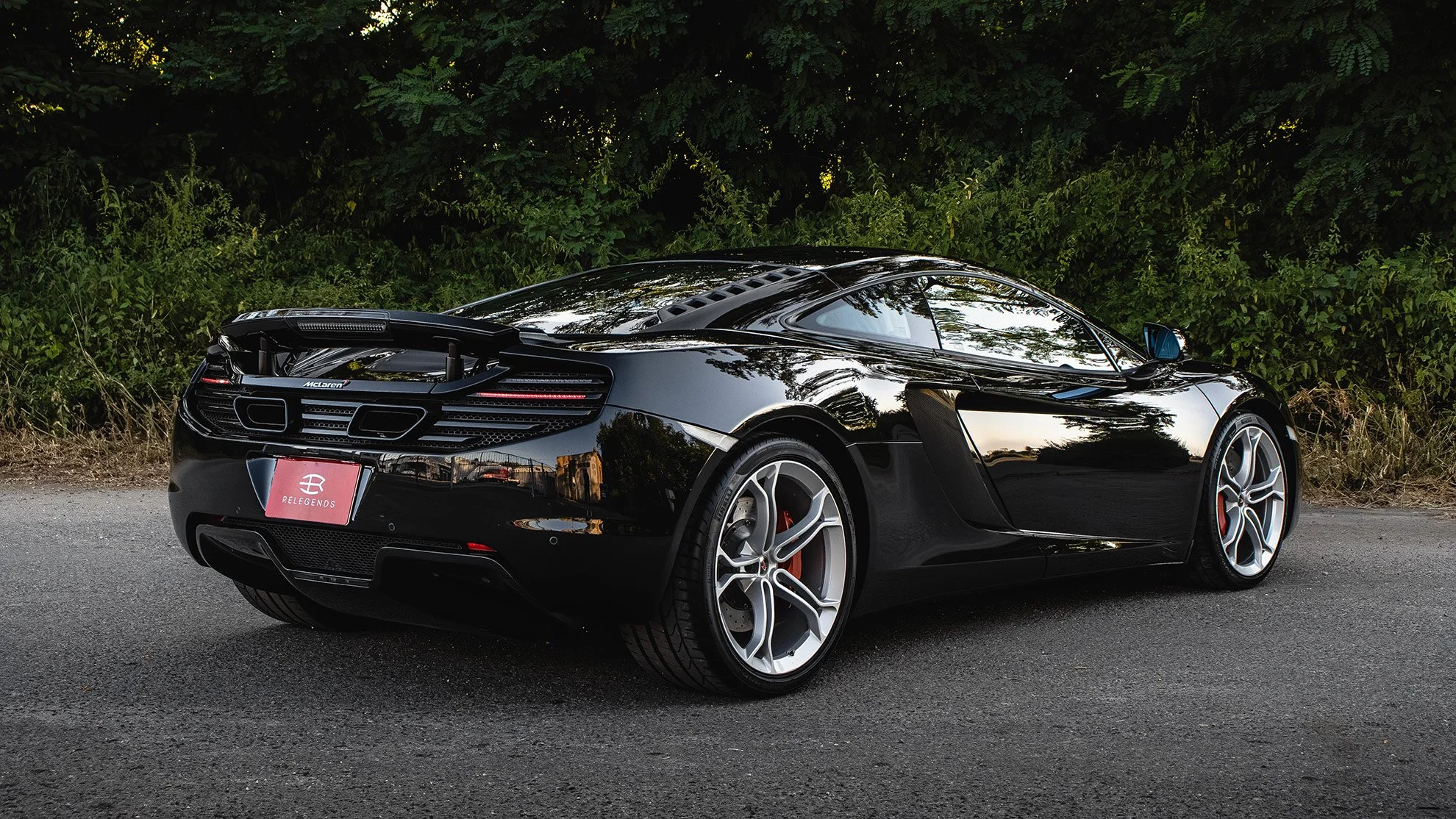 MP4-12C-13.jpg